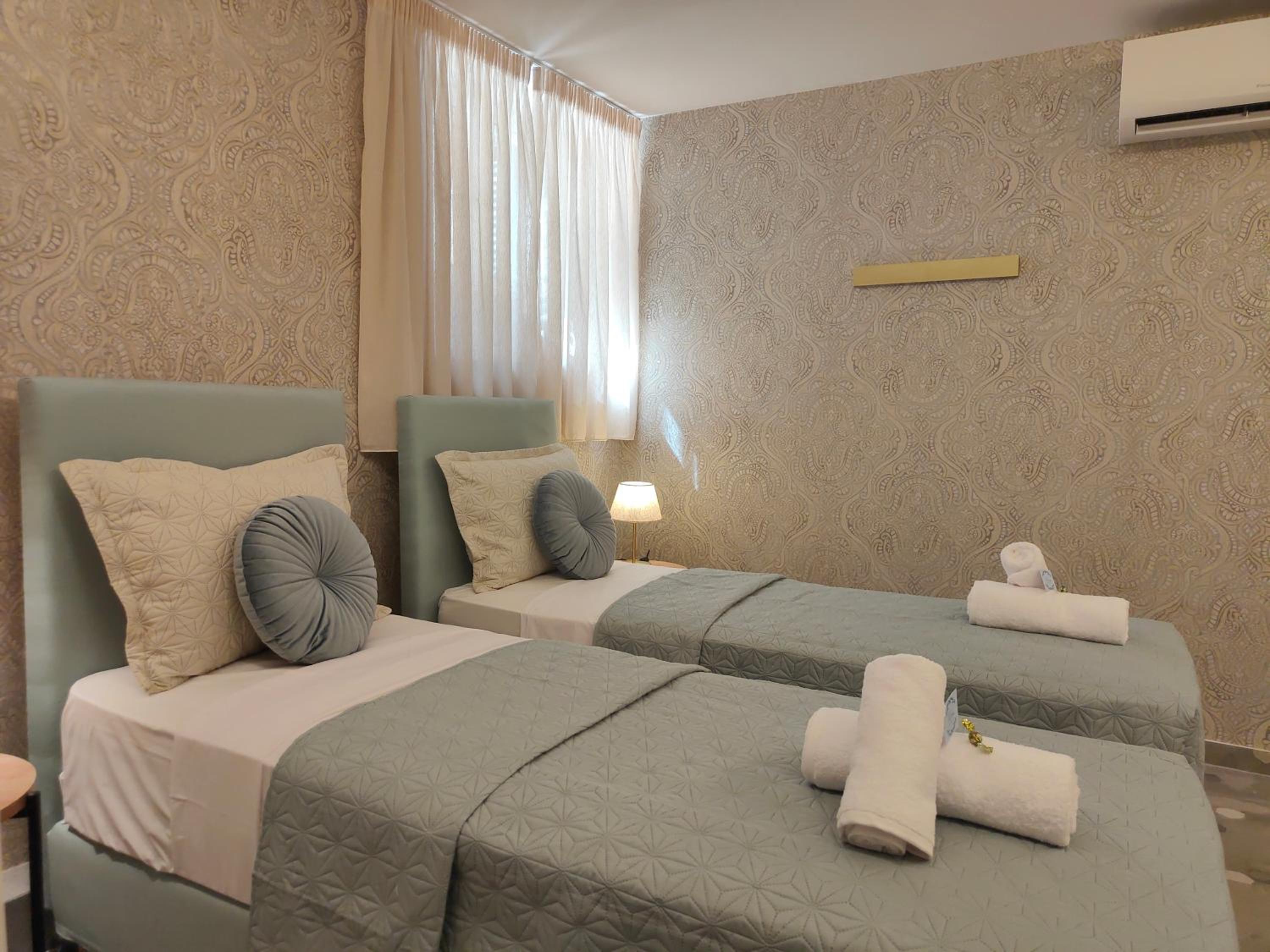 CORFU TENNIS Studios