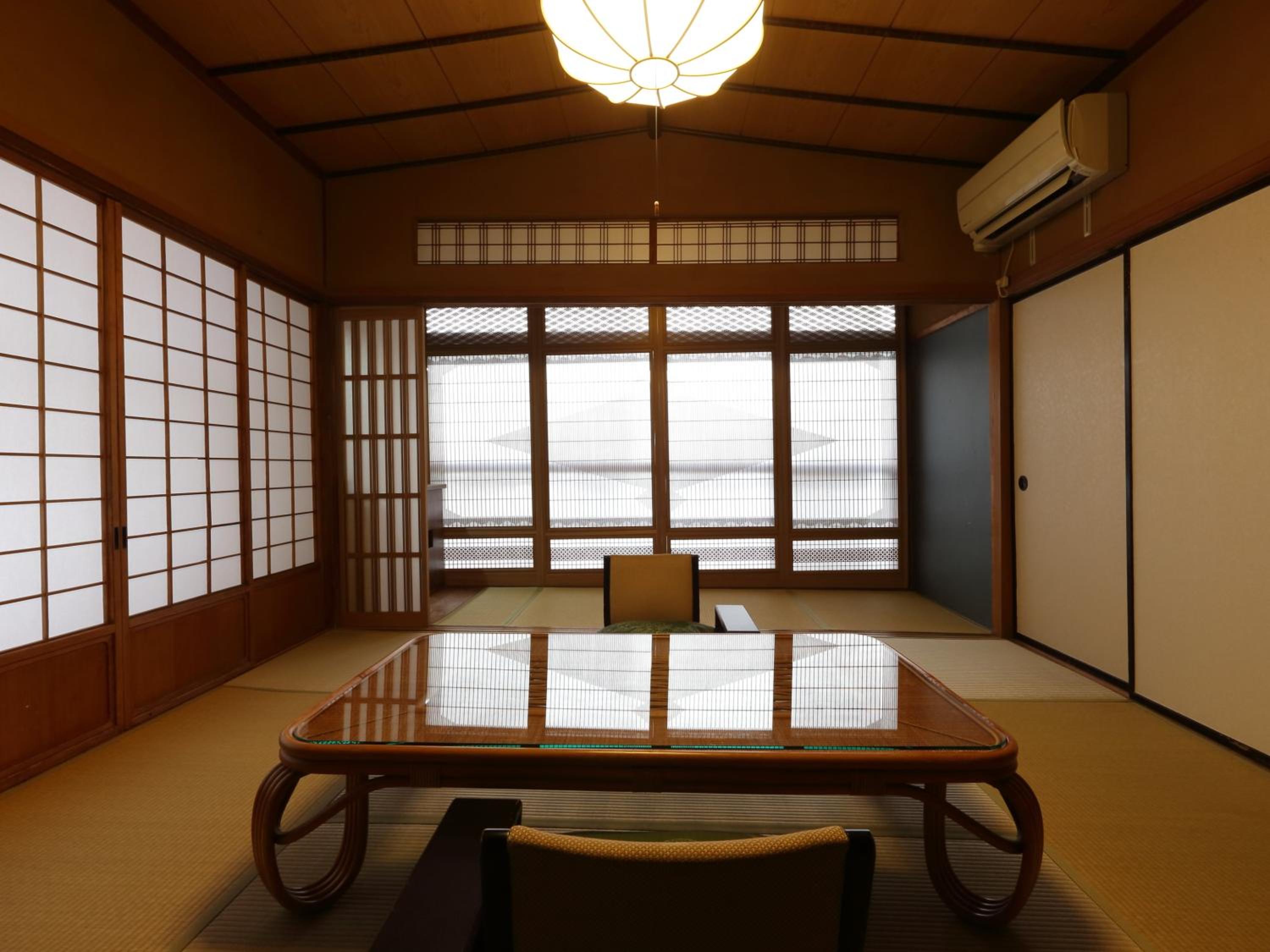 Hanakanzashi
