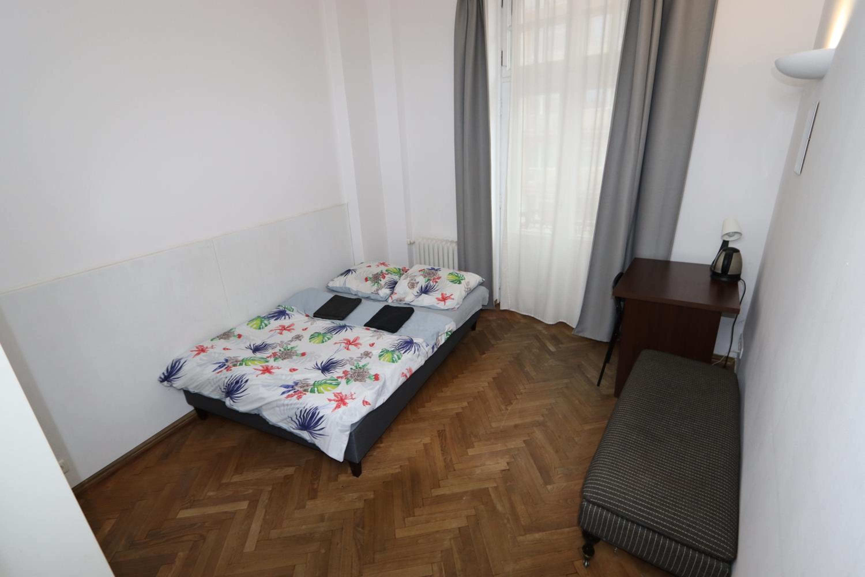 Fantastic-Inn Warszawa - Okólnik