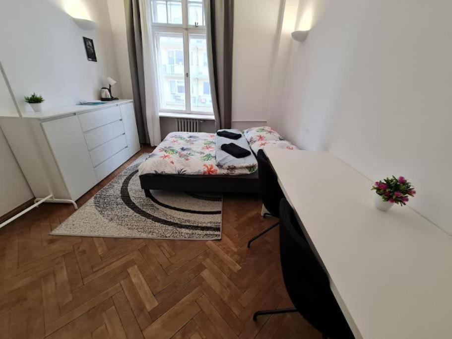 Fantastic-Inn Warszawa - Okólnik