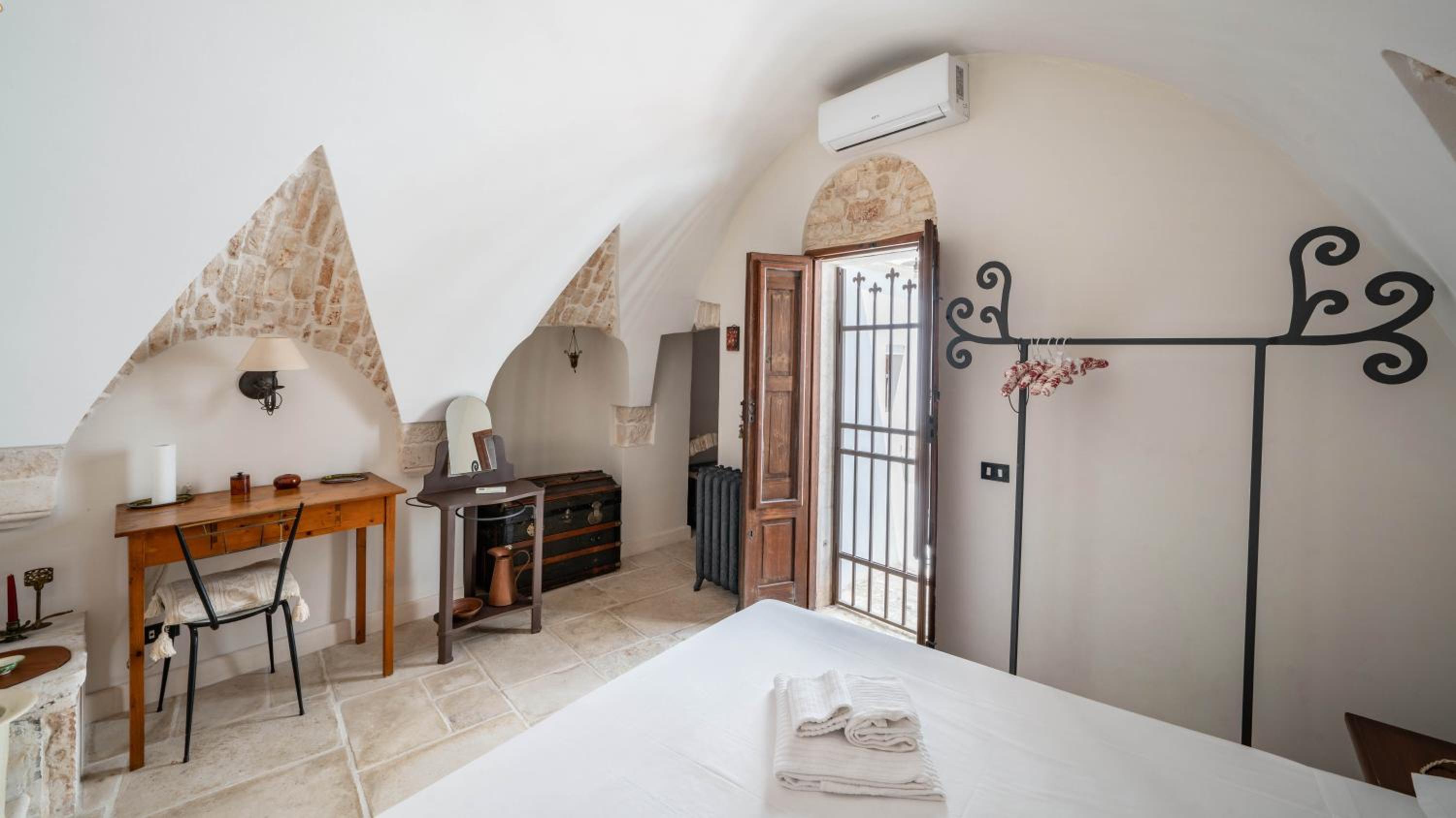 Bellissima Casa&Monolocale del '700 by Rentbeat