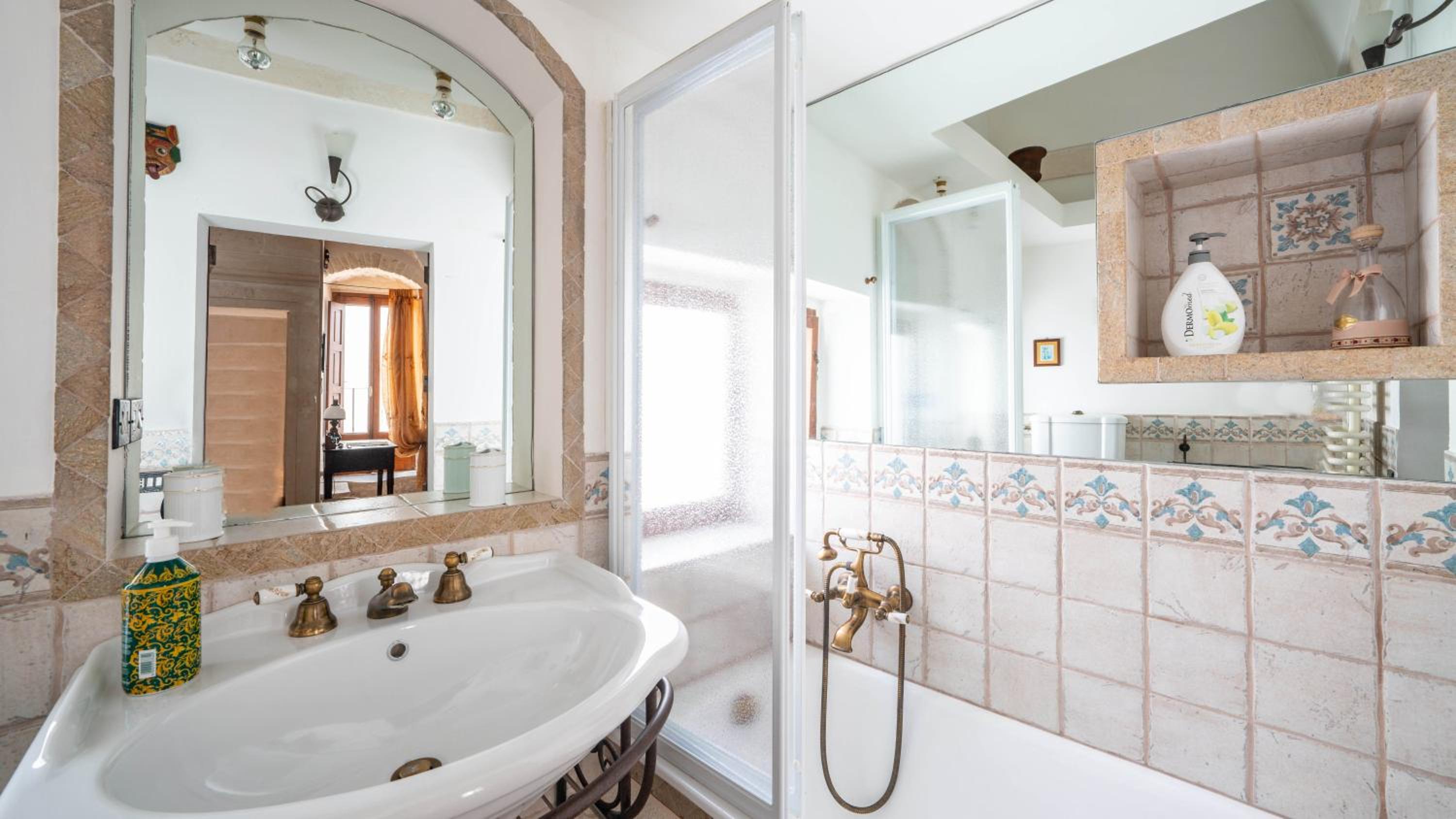 Bellissima Casa&Monolocale del '700 by Rentbeat