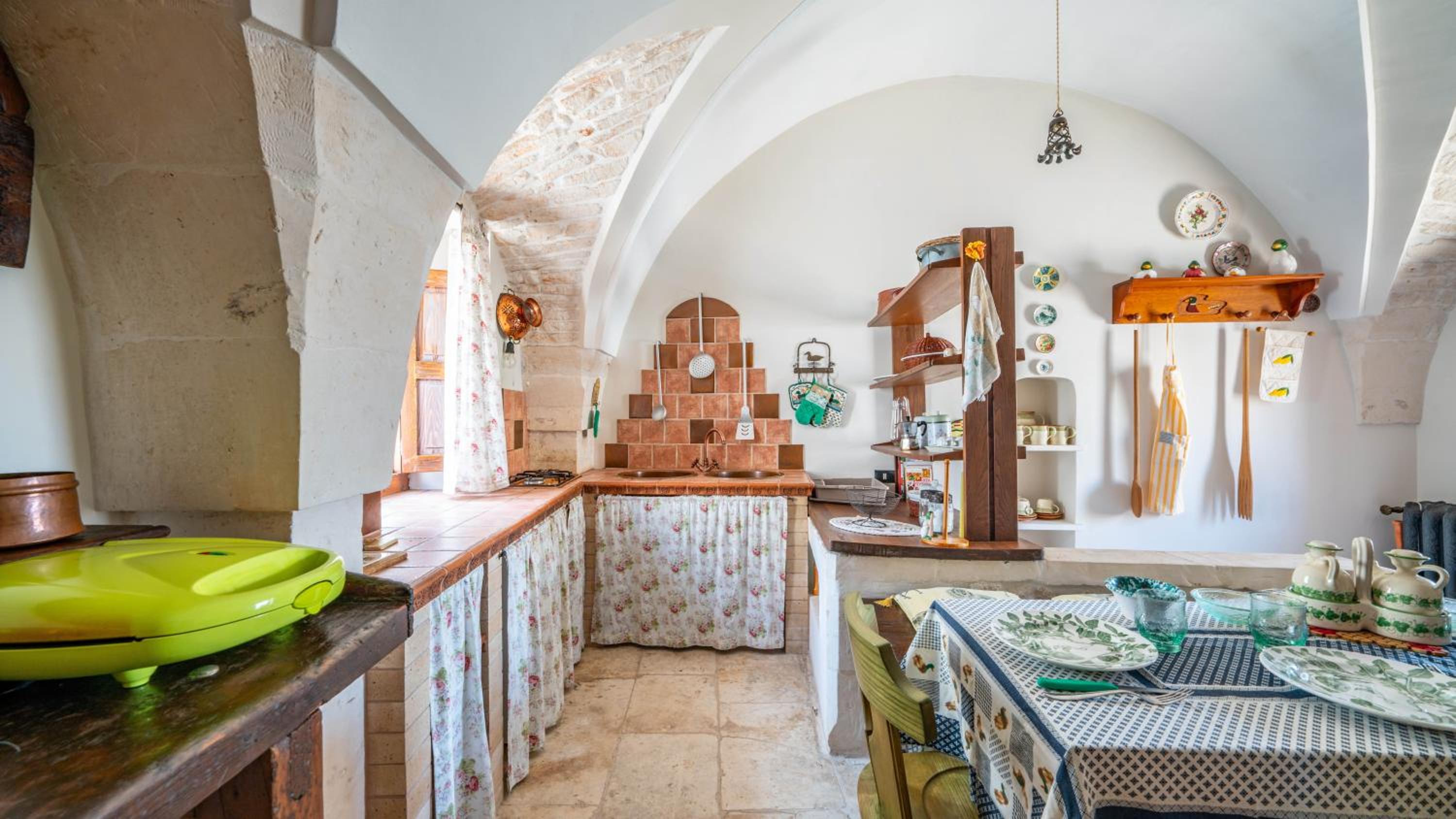 Bellissima Casa&Monolocale del '700 by Rentbeat