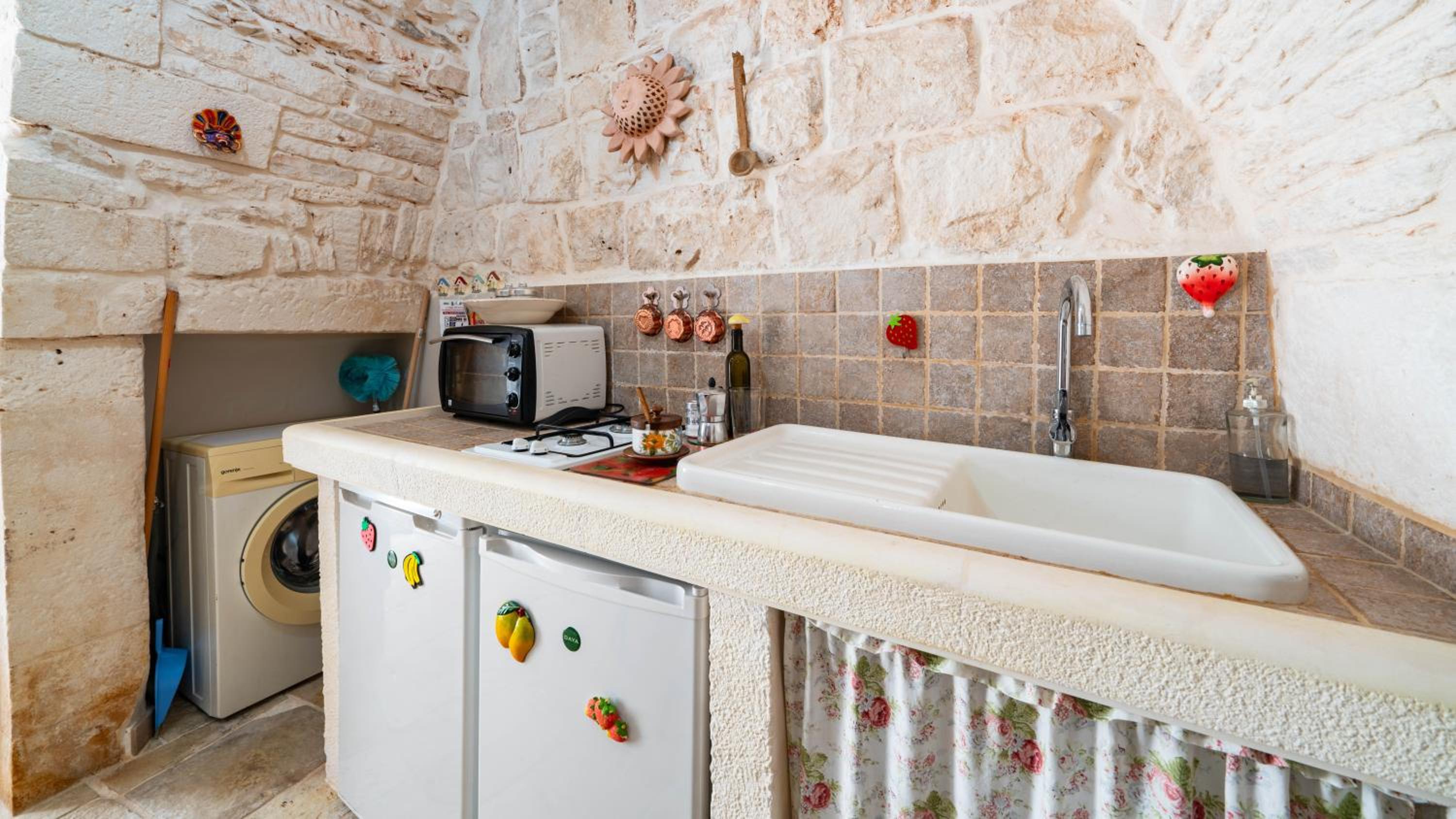 Bellissima Casa&Monolocale del '700 by Rentbeat