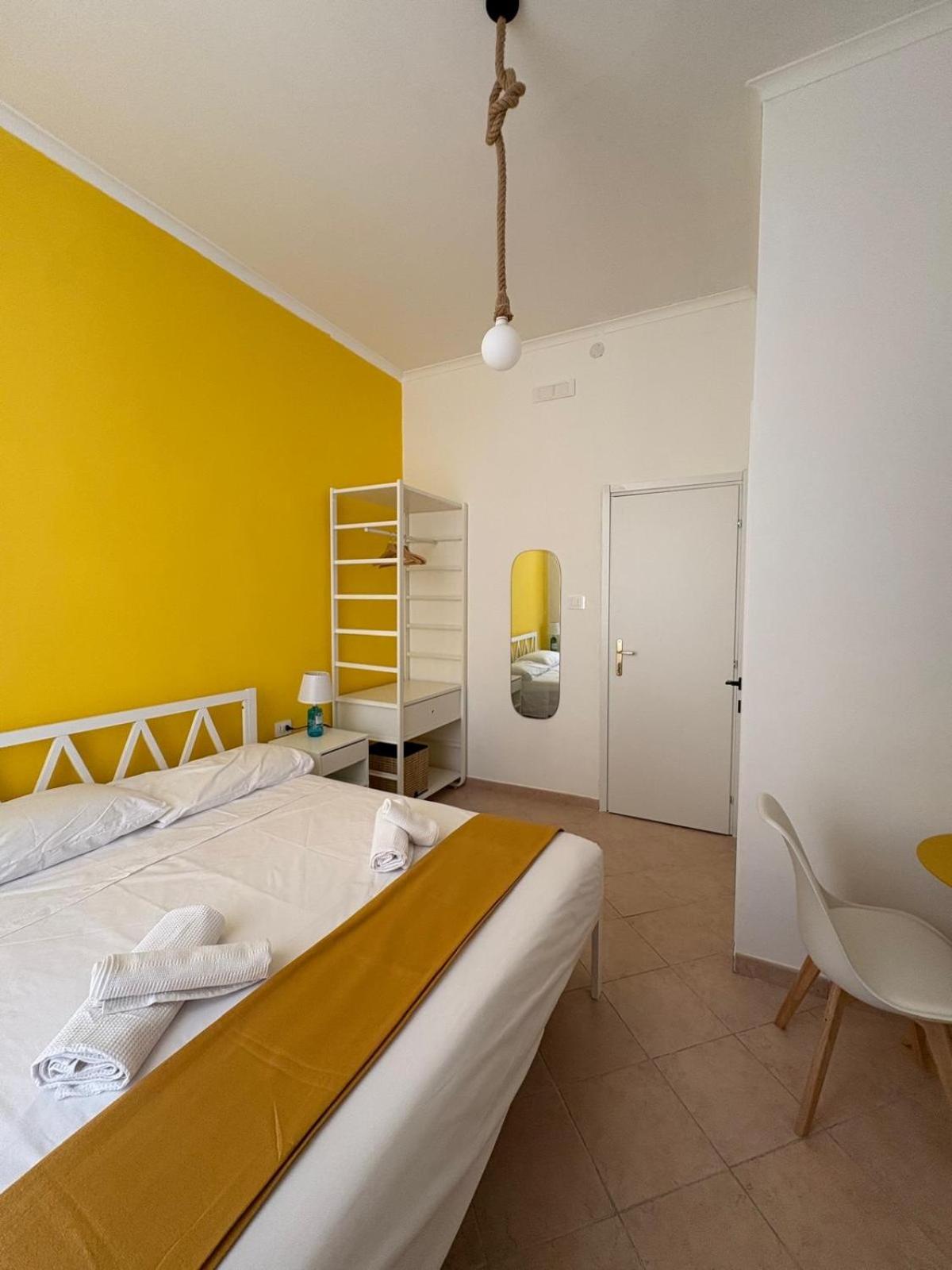 B&B Napoli Tonic