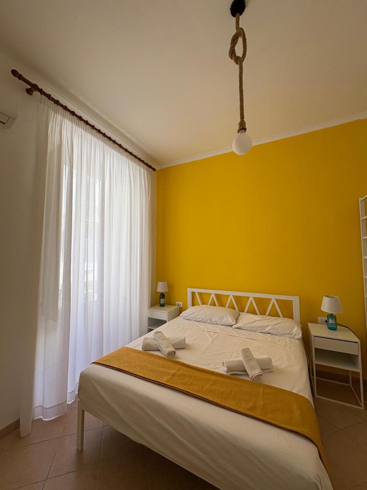 B&B Napoli Tonic