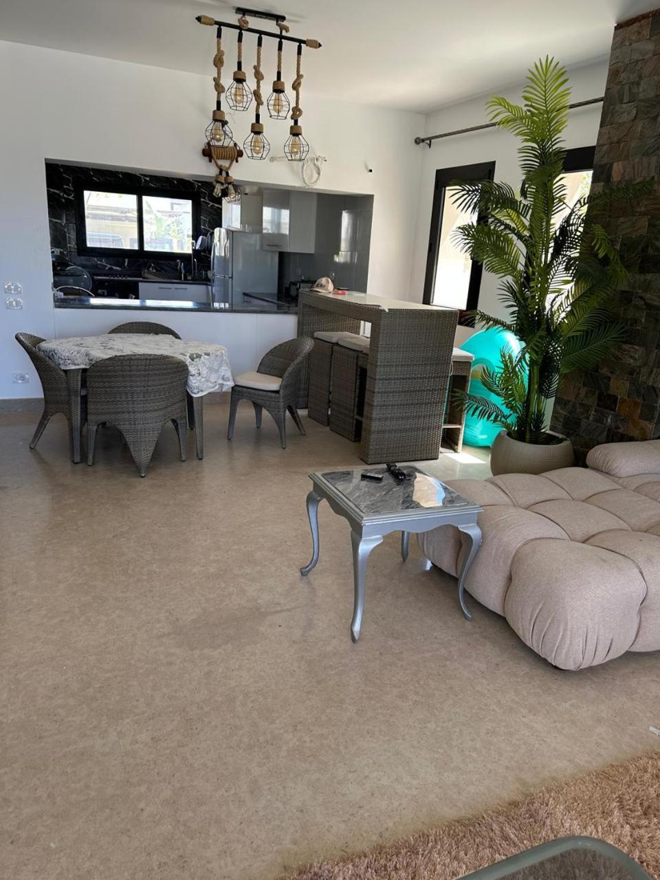 Swanlake Lagoon Luxury Villa