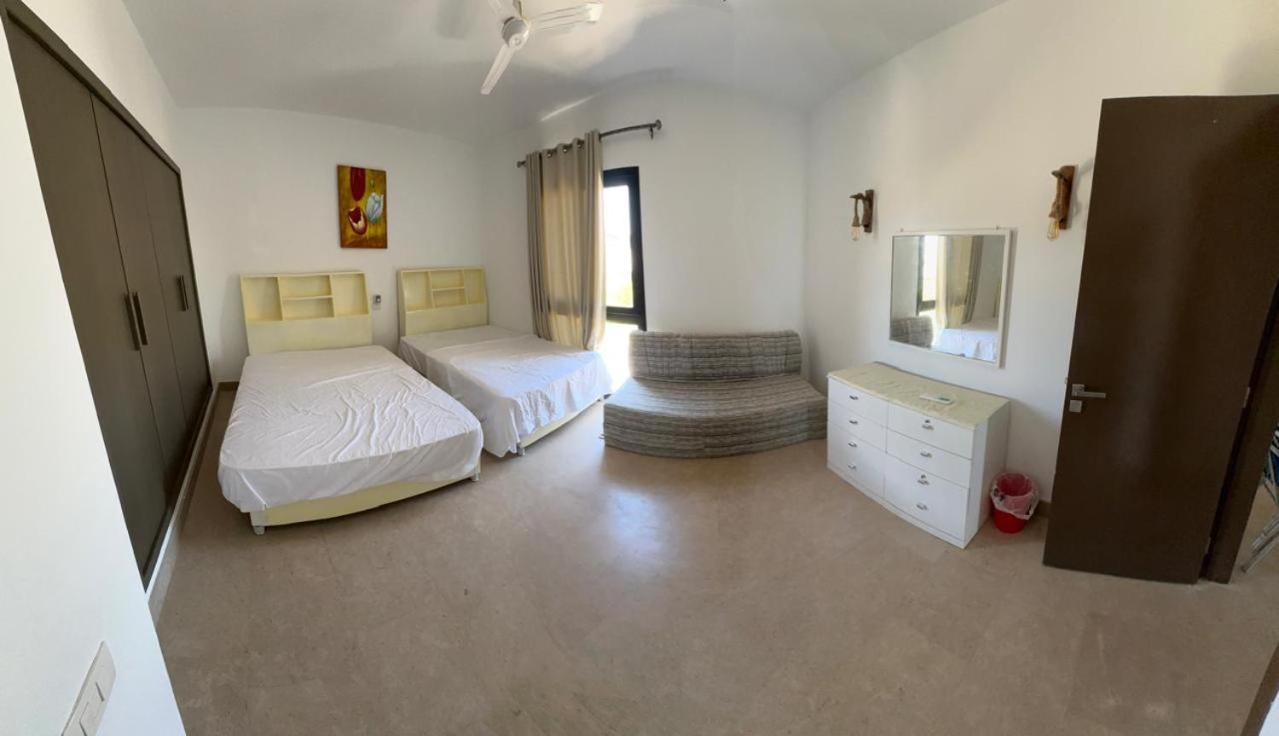 Swanlake Lagoon Luxury Villa