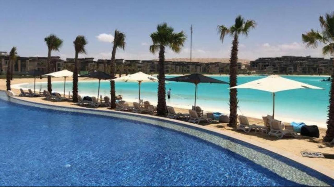 Swanlake Lagoon Luxury Villa