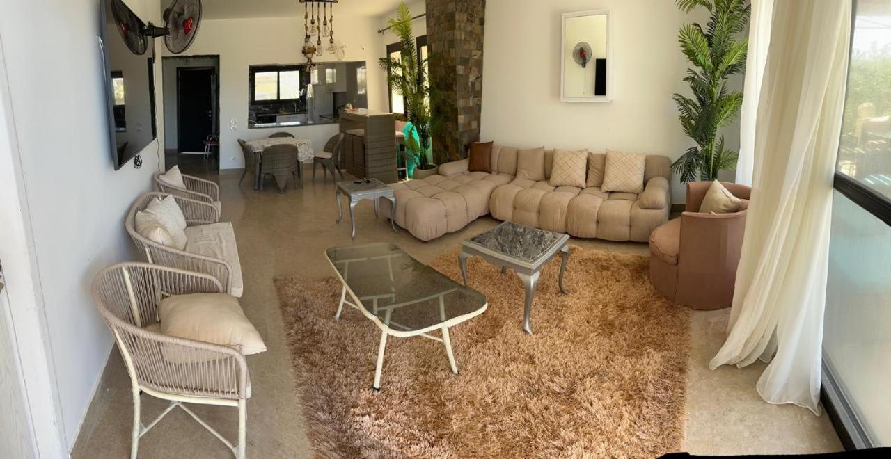 Swanlake Lagoon Luxury Villa