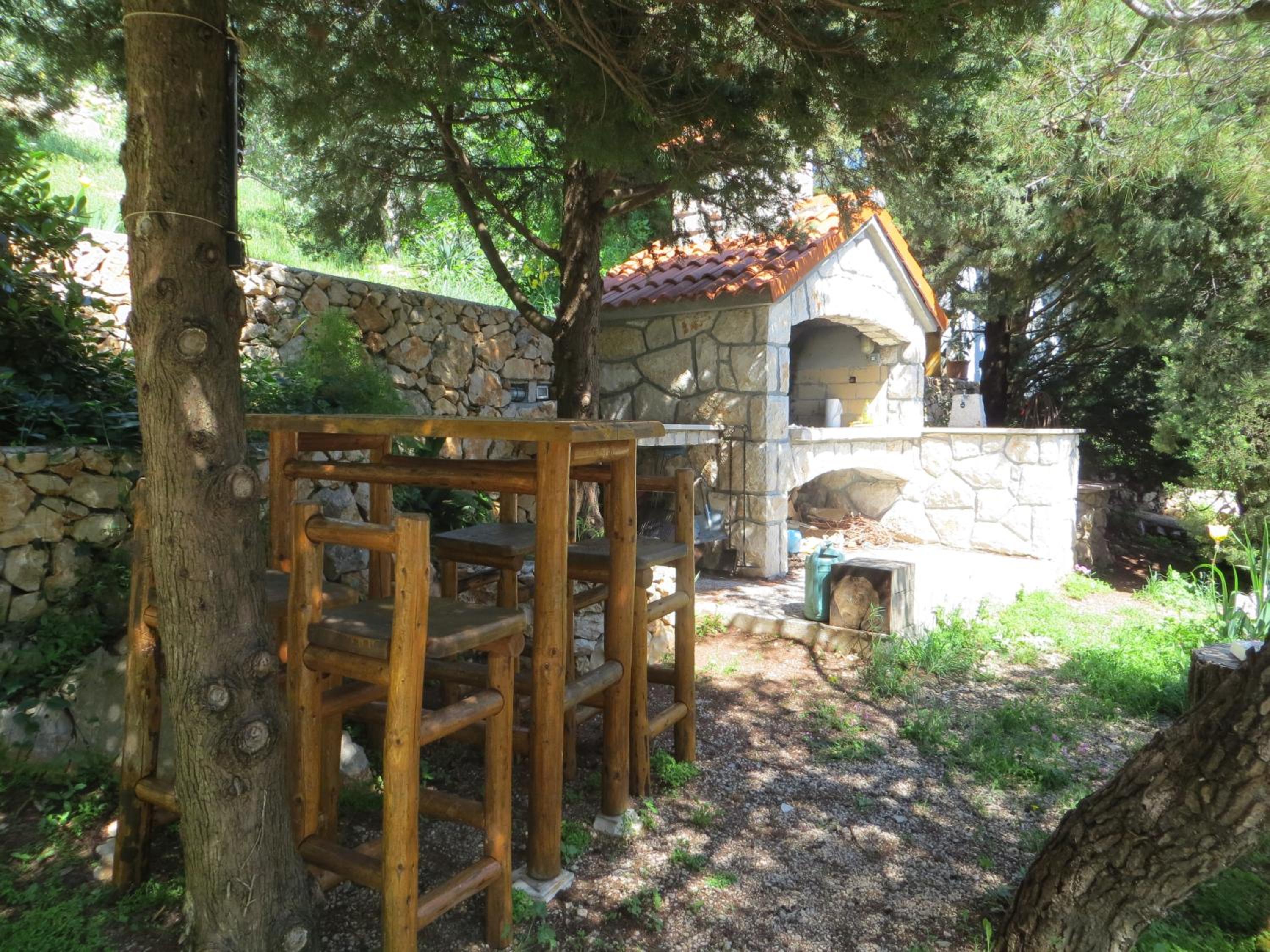 Photo 18