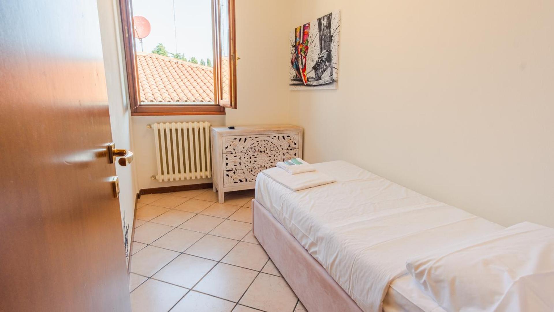 Sunset Lake View with private terrace - Italian Homing