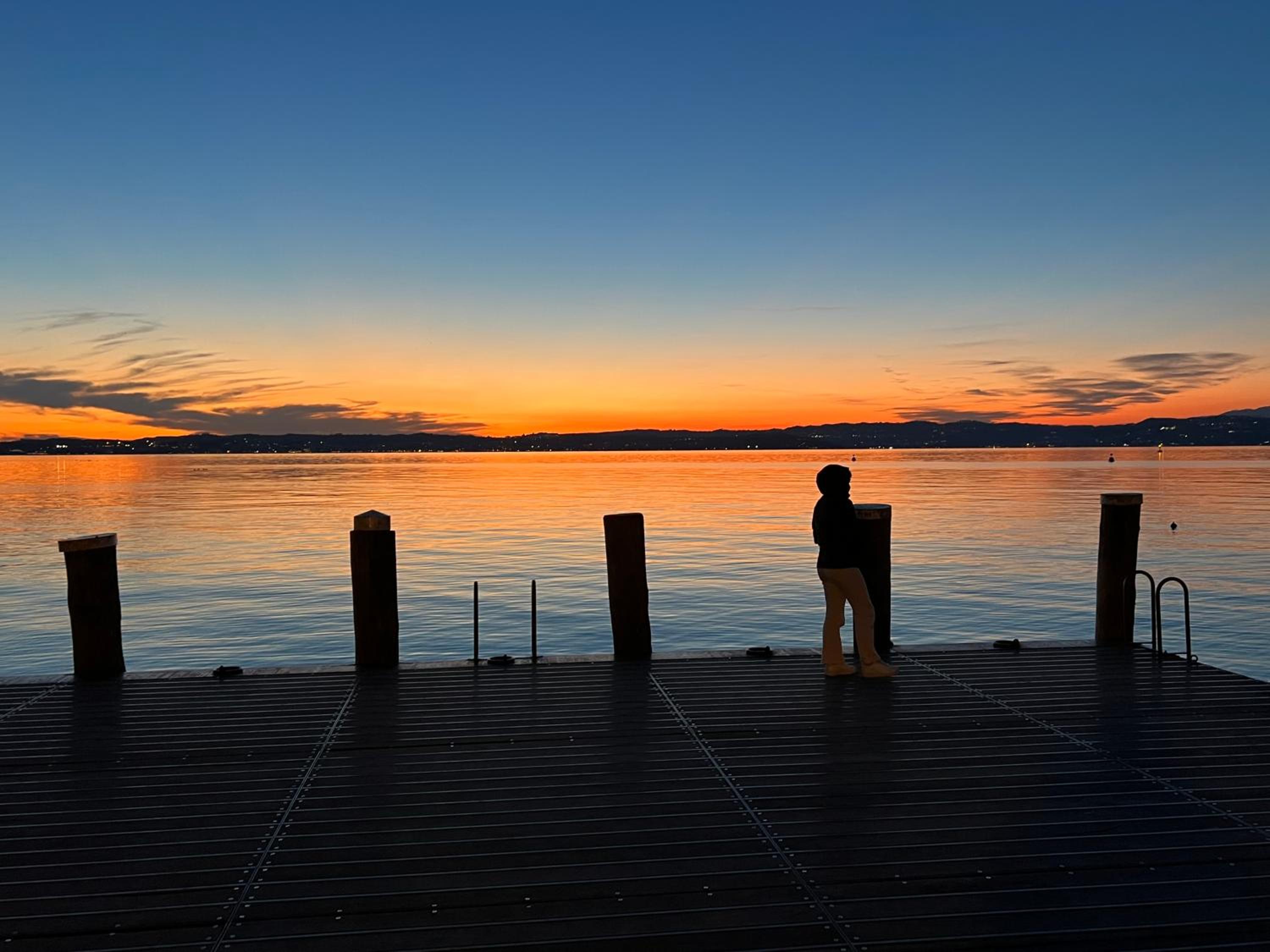 Sunset Lake View with private terrace - Italian Homing