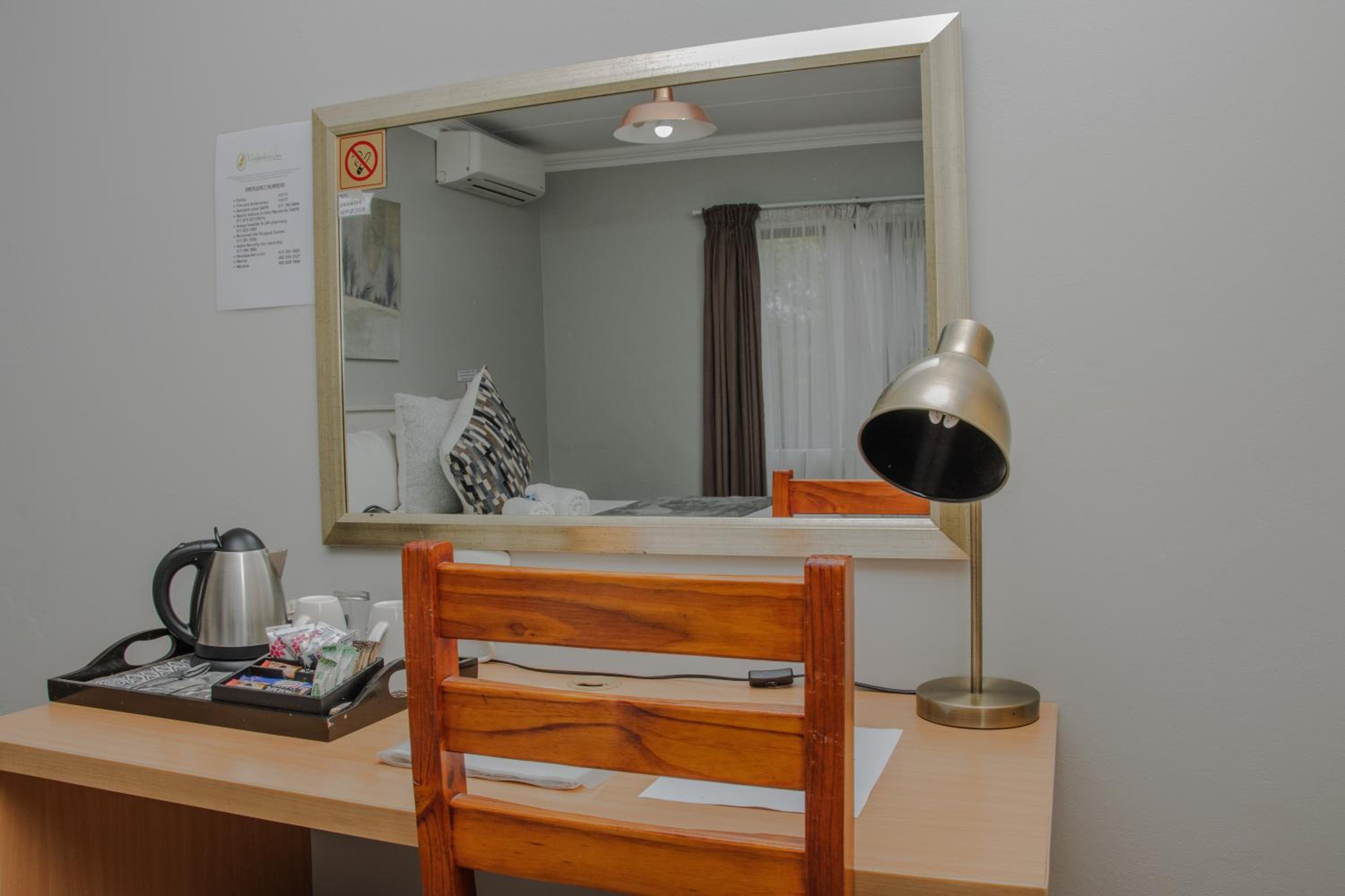 Woodpecker's Inn Guest House