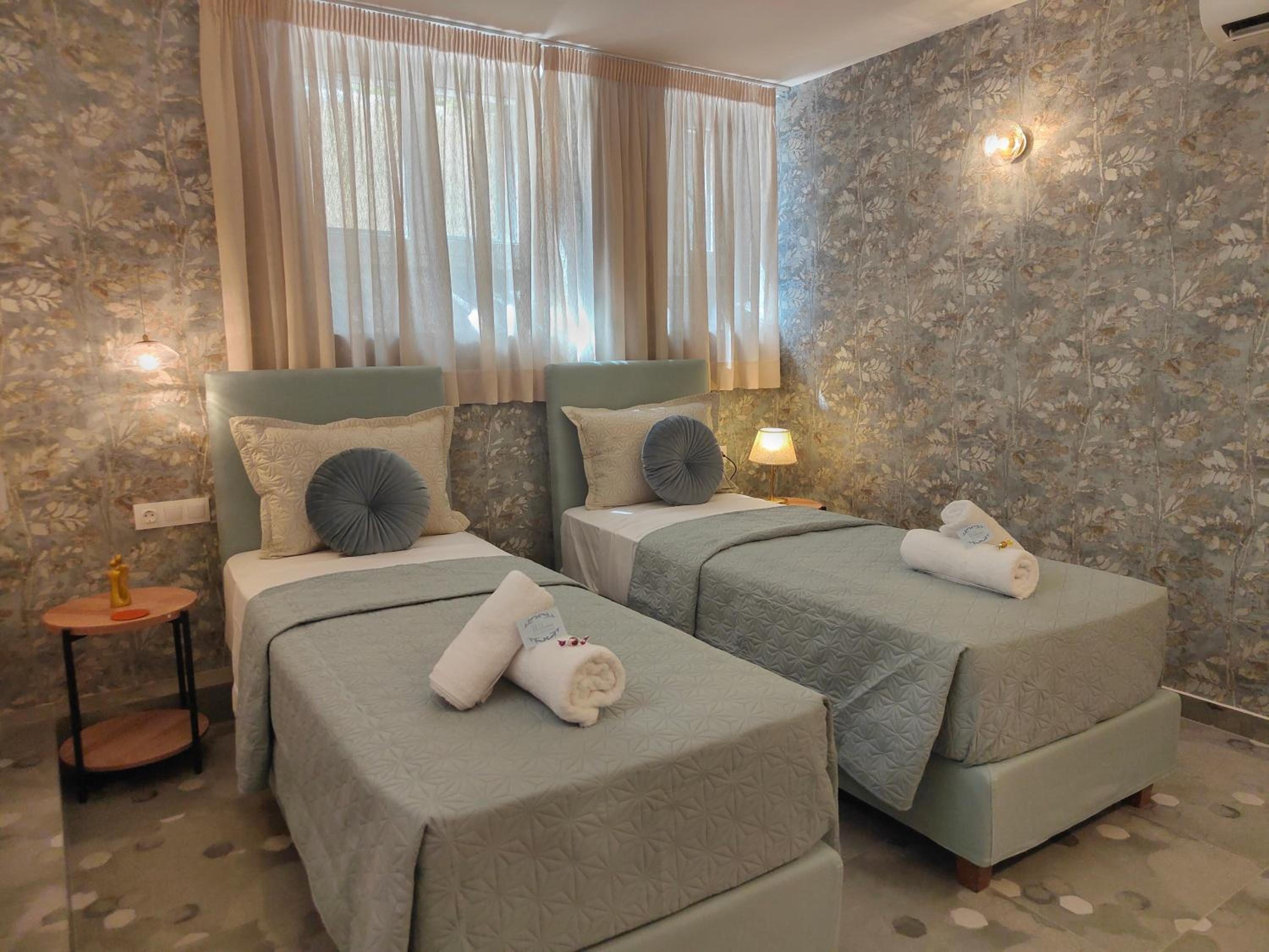 CORFU TENNIS Studios
