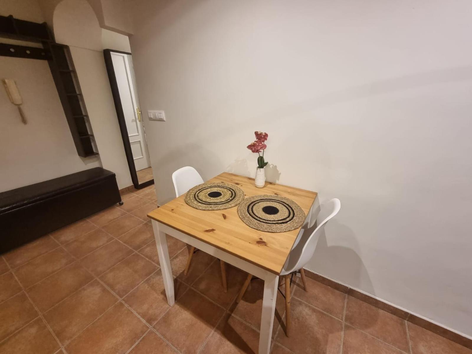 District Key - Puerto de Sagunto, Virgen Losar