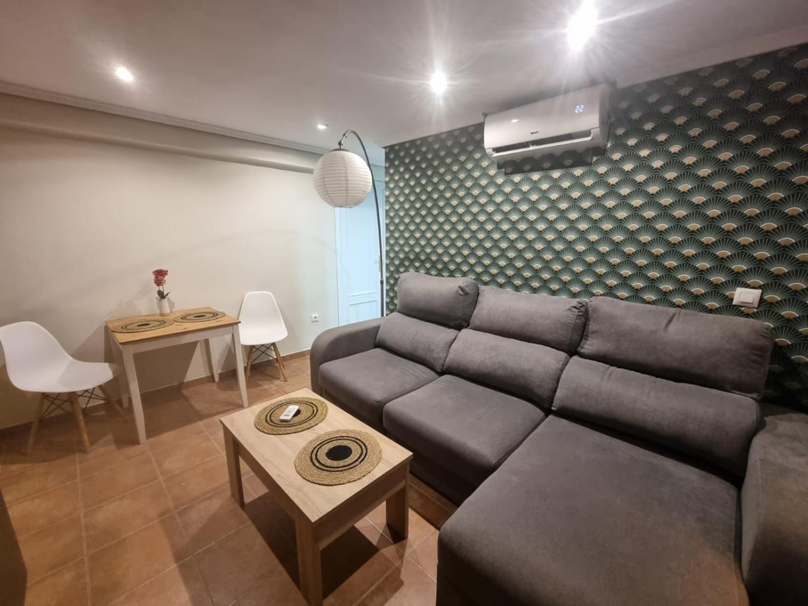 District Key - Puerto de Sagunto, Virgen Losar