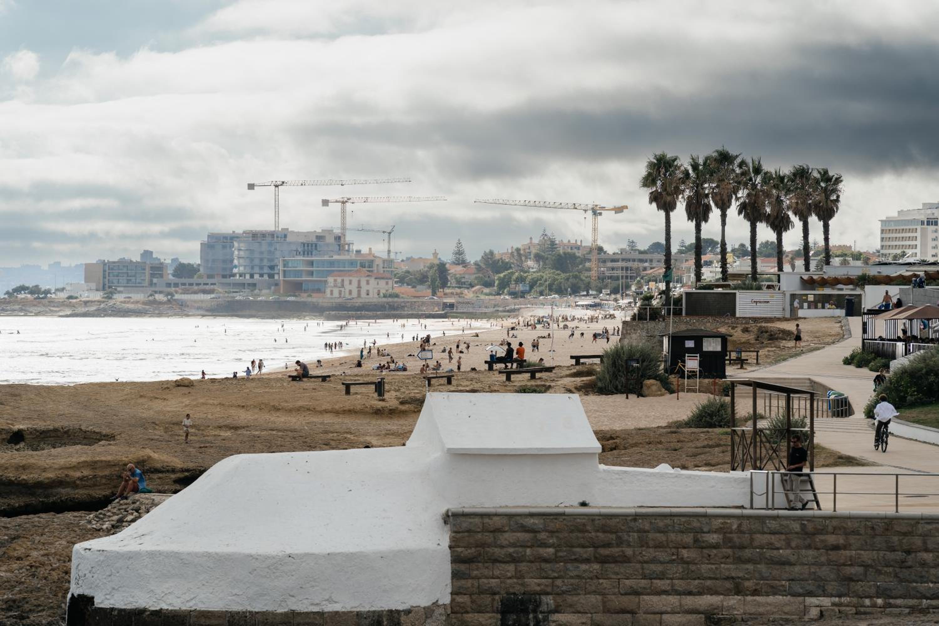 Carcavelos Beach 12
