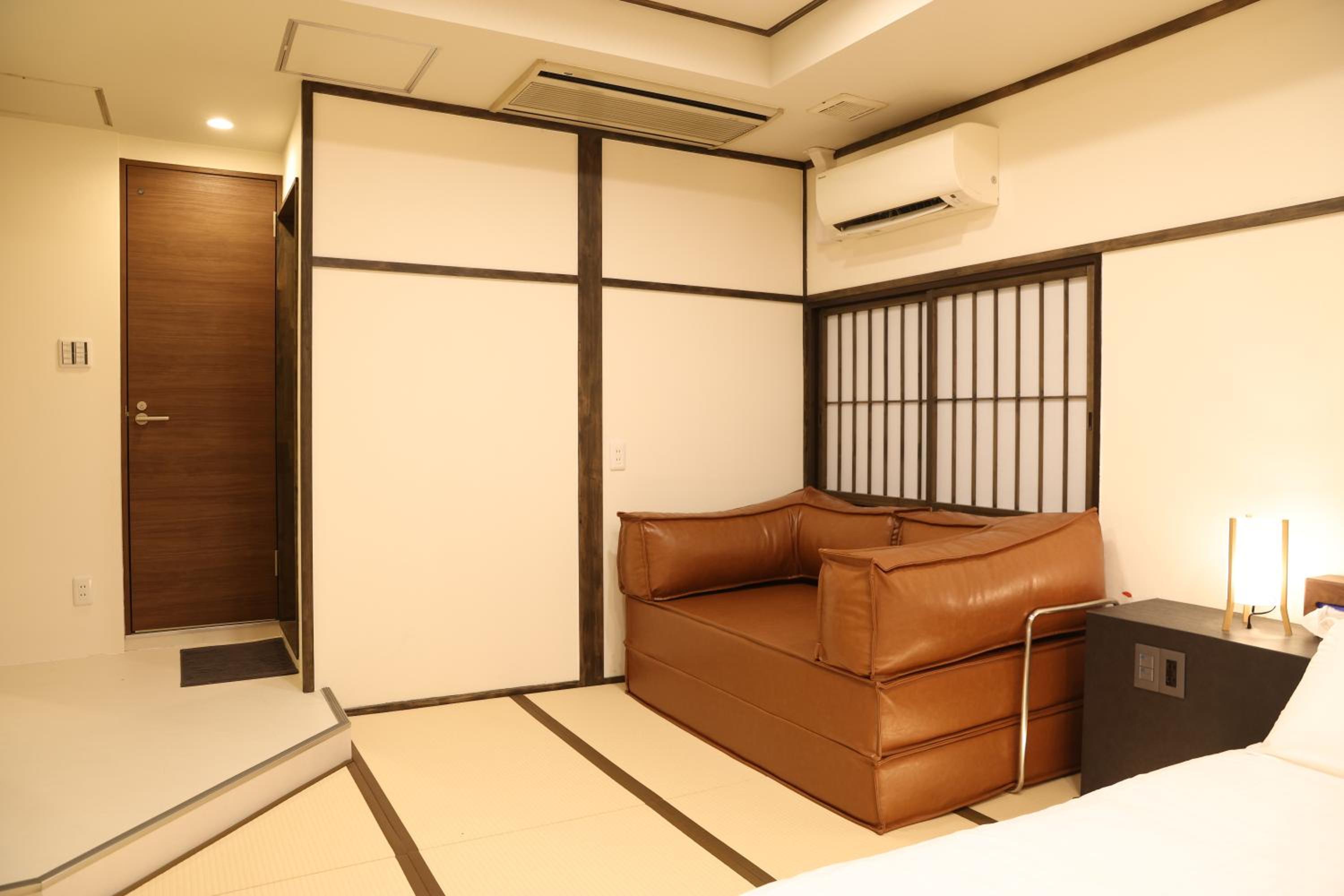 OYASUMI Art & HOTEL Dotonbori 道顿堀
