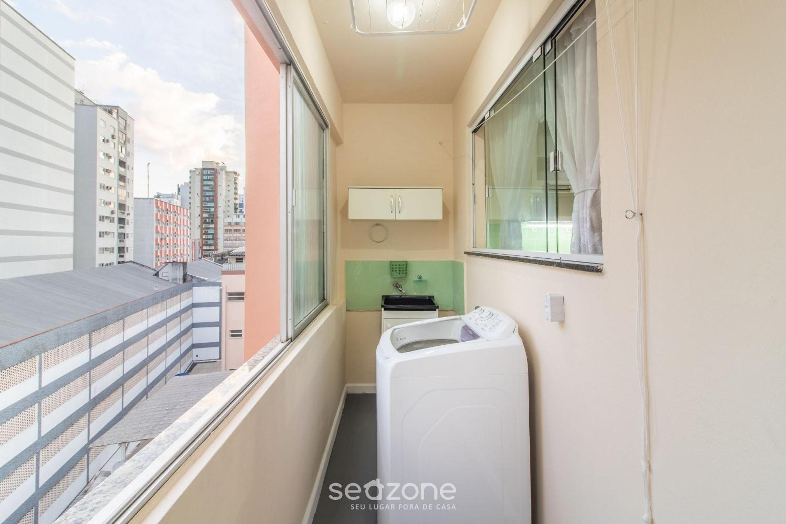 Apartments 50m from the Main Beach in BC - MRD