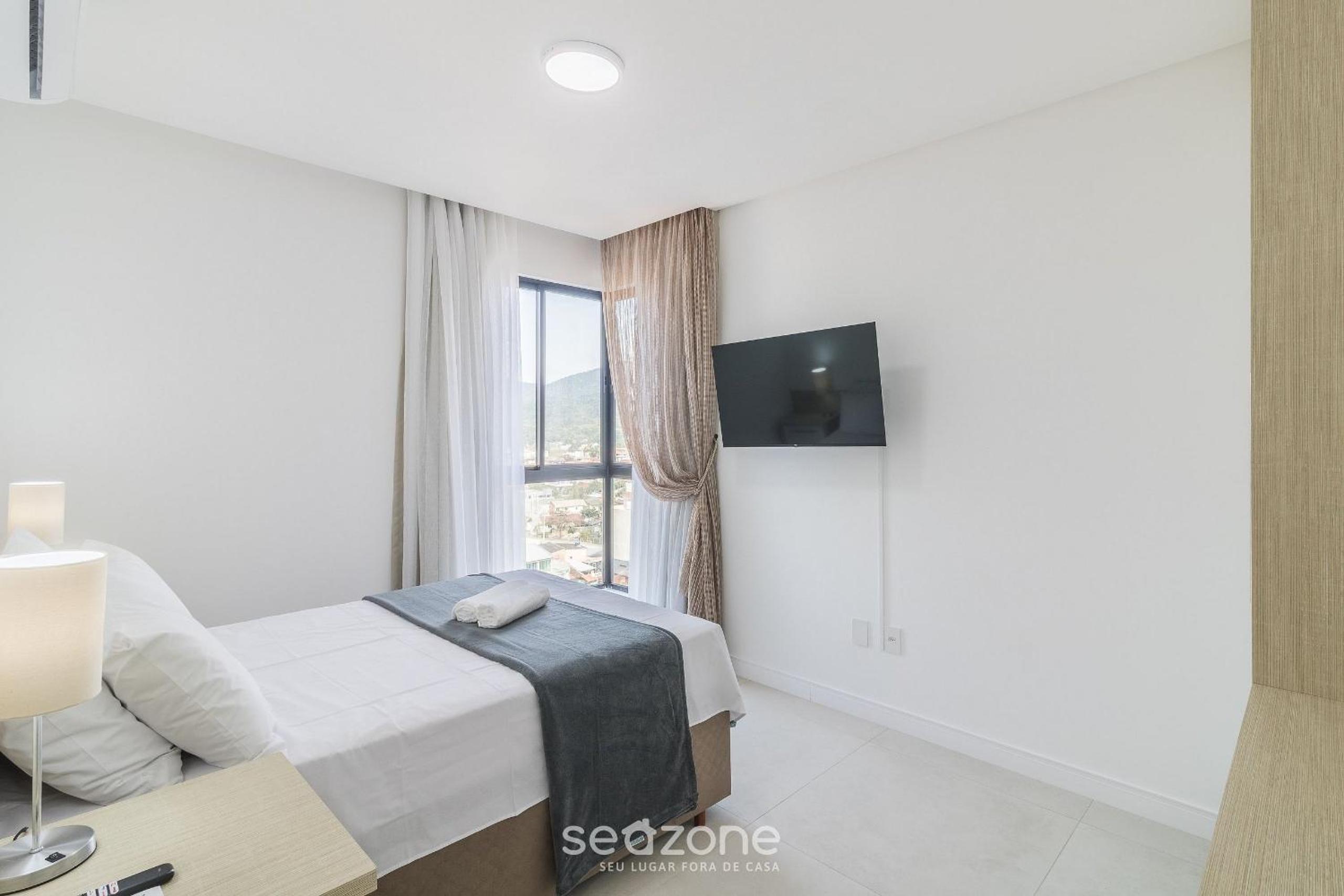 Apart with barbecue 550m from the beach UPS1002