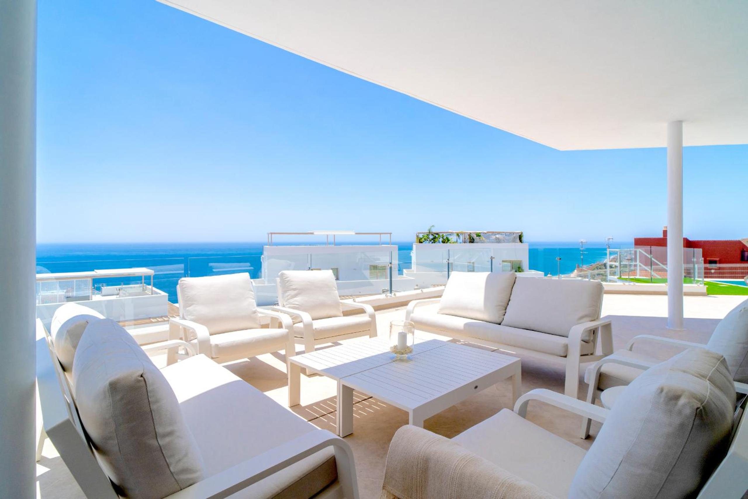 Bayview Hills Premium Pool Suite