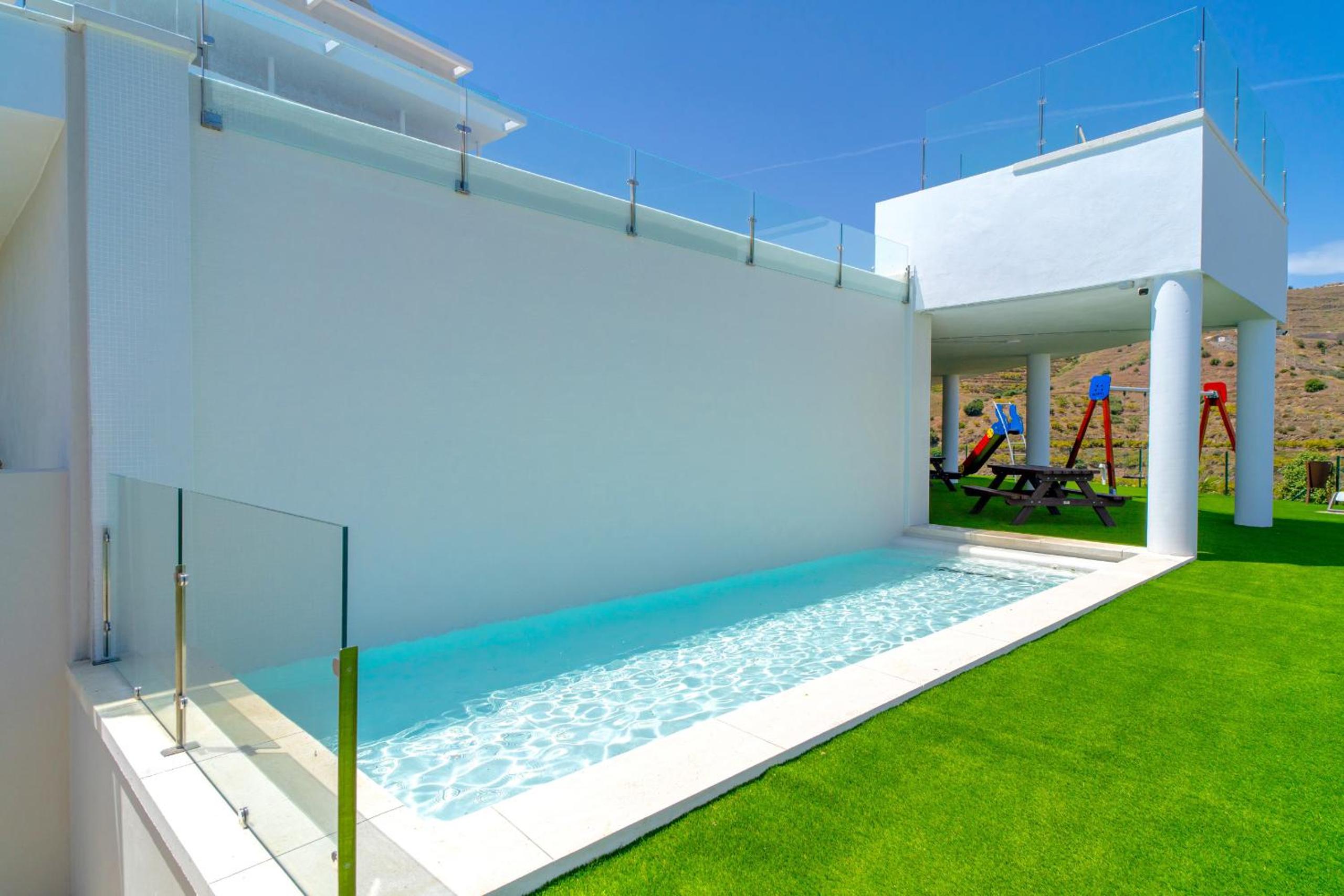 Bayview Hills Premium Pool Suite