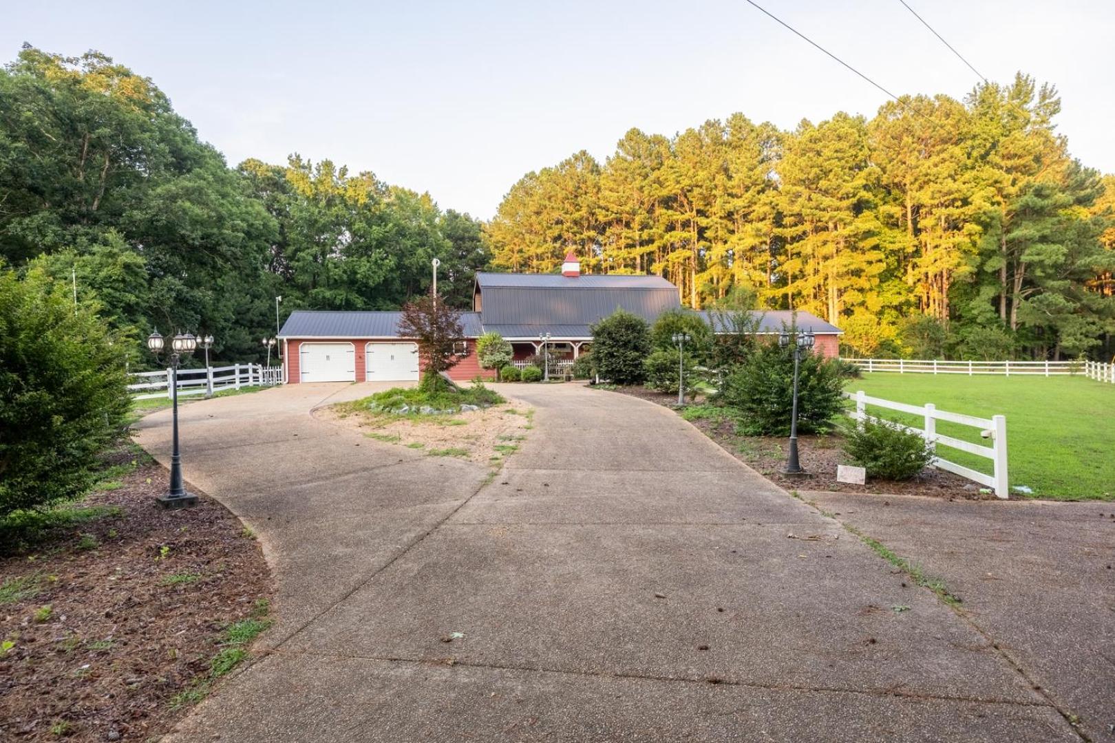 Skippers VA Lakefront 3BR | Dock + Firepit
