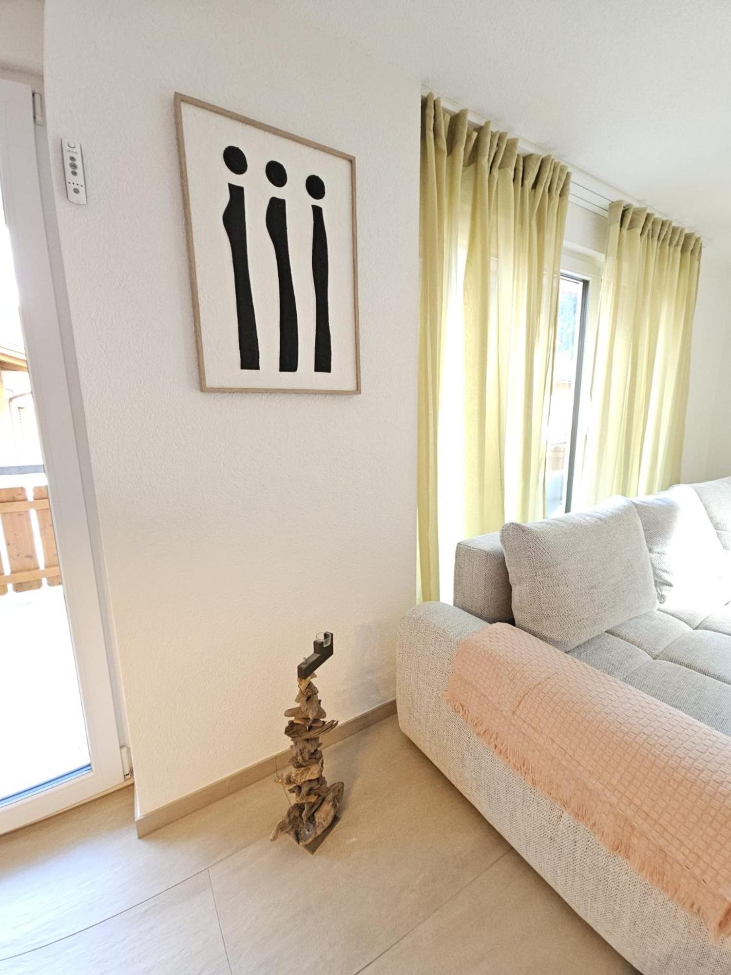 Habibi Apartment - Aare Jungfrau AG