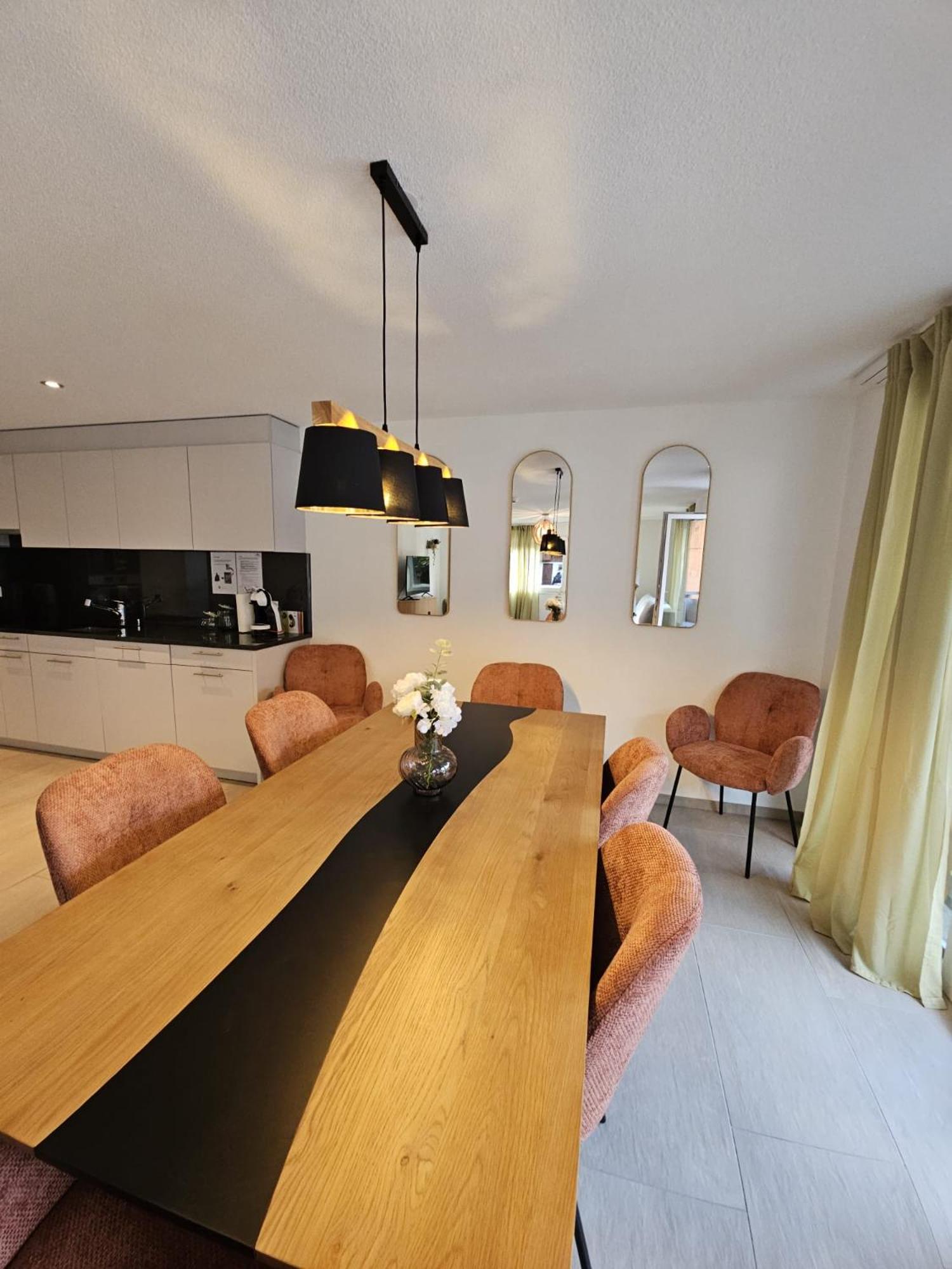 Habibi Apartment - Aare Jungfrau AG