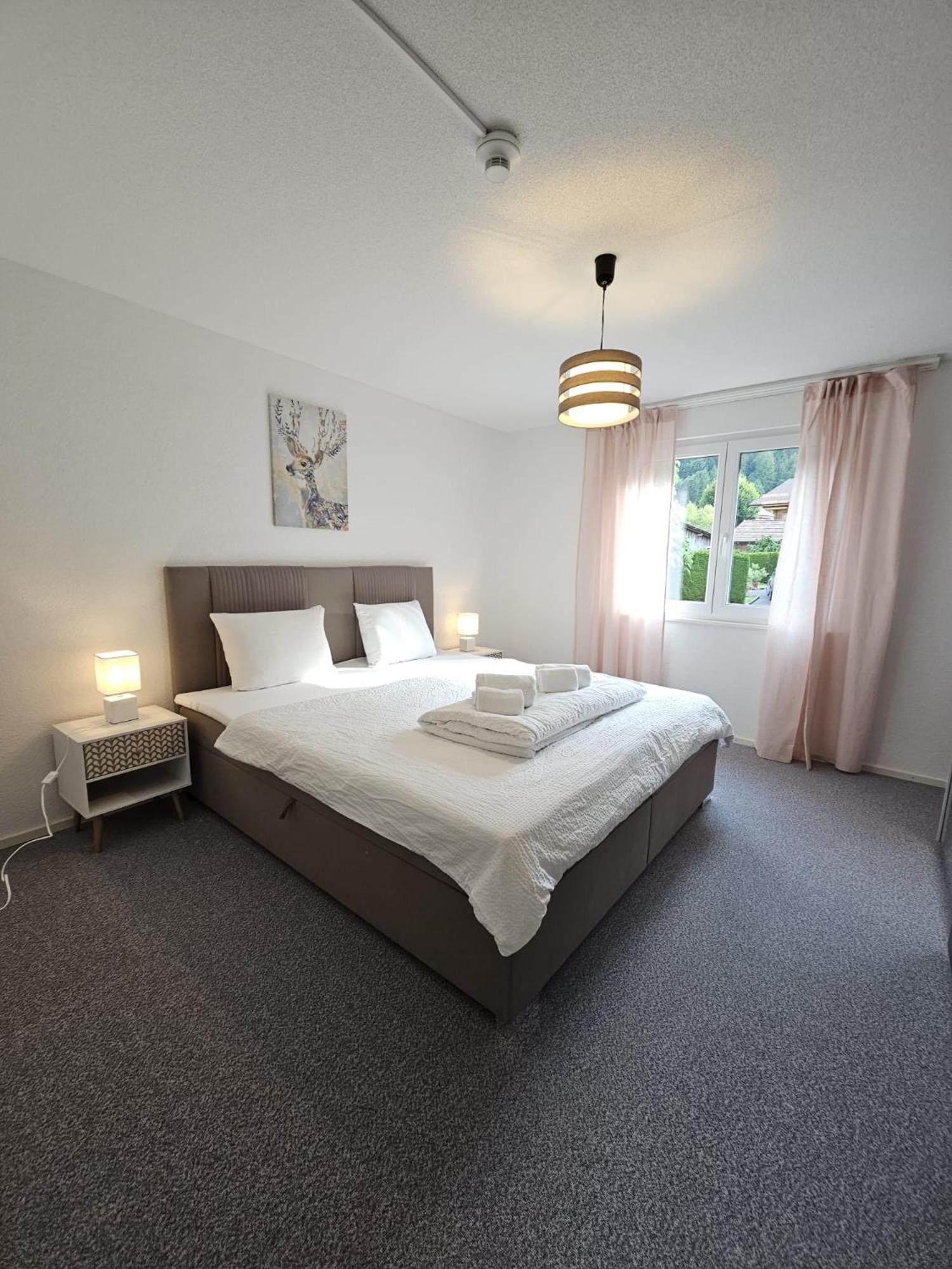 Habibi Apartment - Aare Jungfrau AG