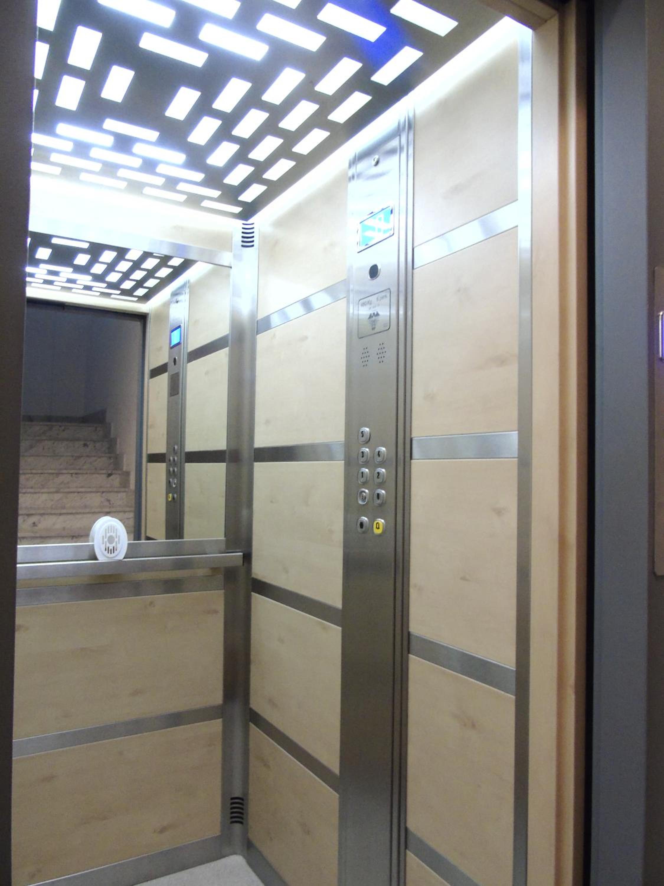 Areté Luxury Room