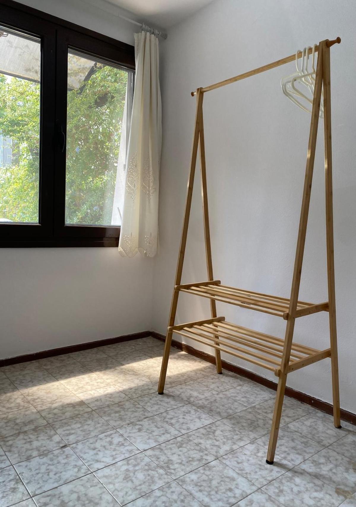 Glyfada Charm, Cozy & Warm with private parking