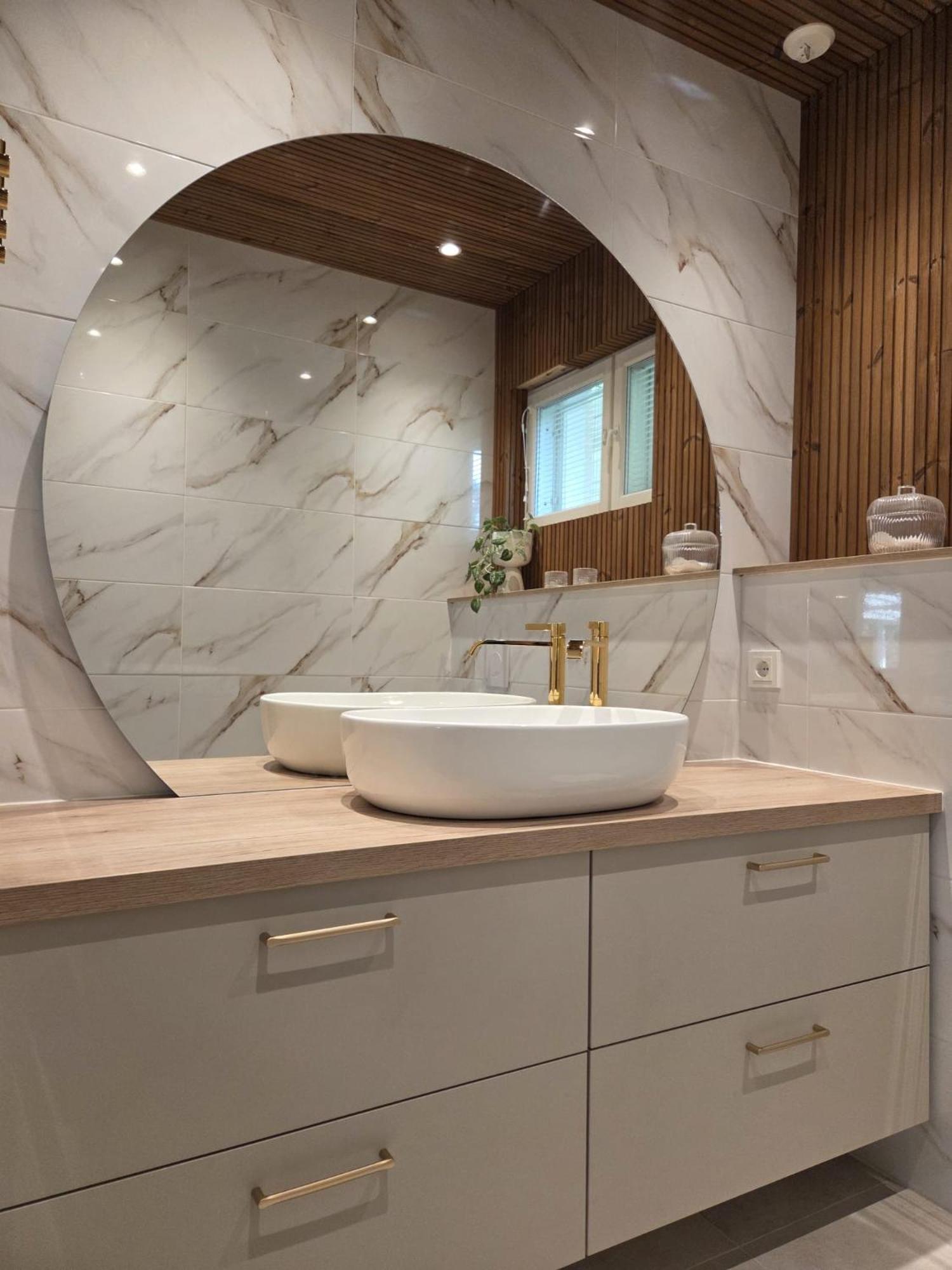 Spacious home near Santa Claus Village