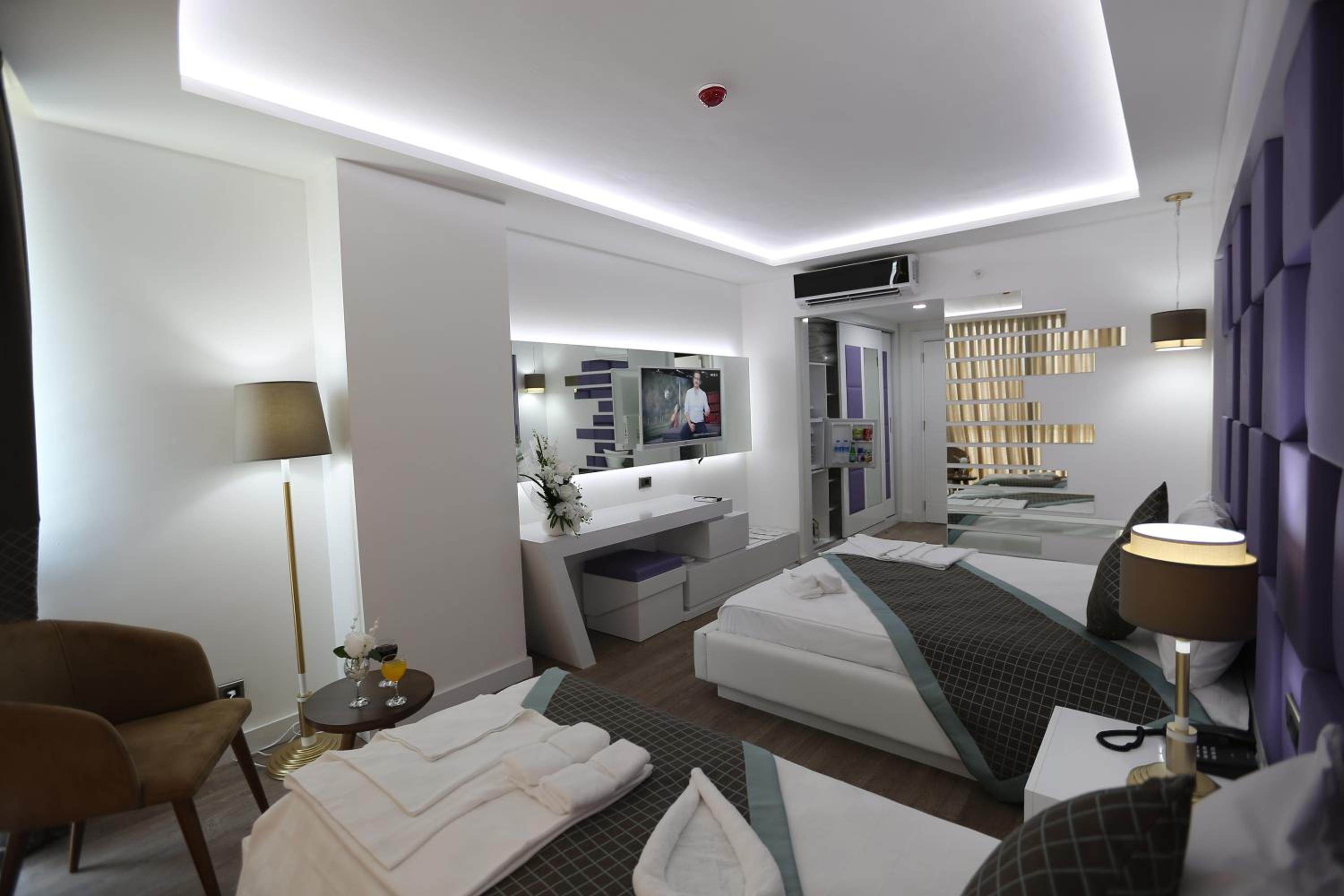 Elips Royal Hotel & SPA - Image 13