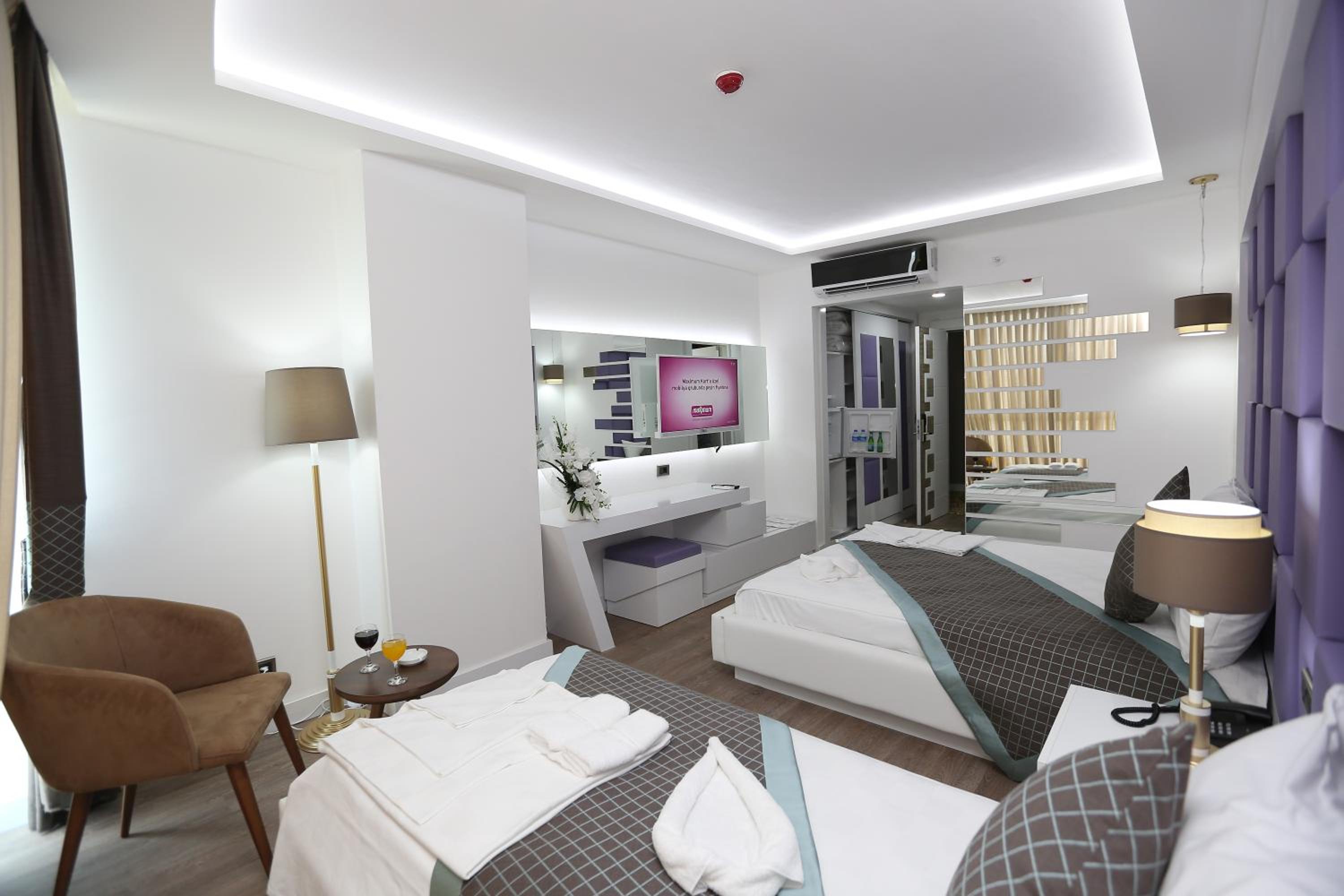 Elips Royal Hotel & SPA - Image 14