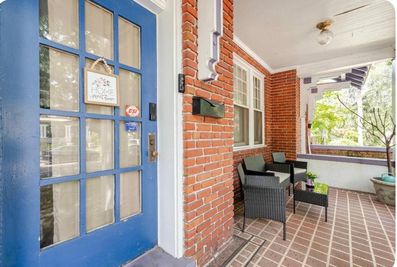 The Duval Den Getaway 2BR near Stadium!
