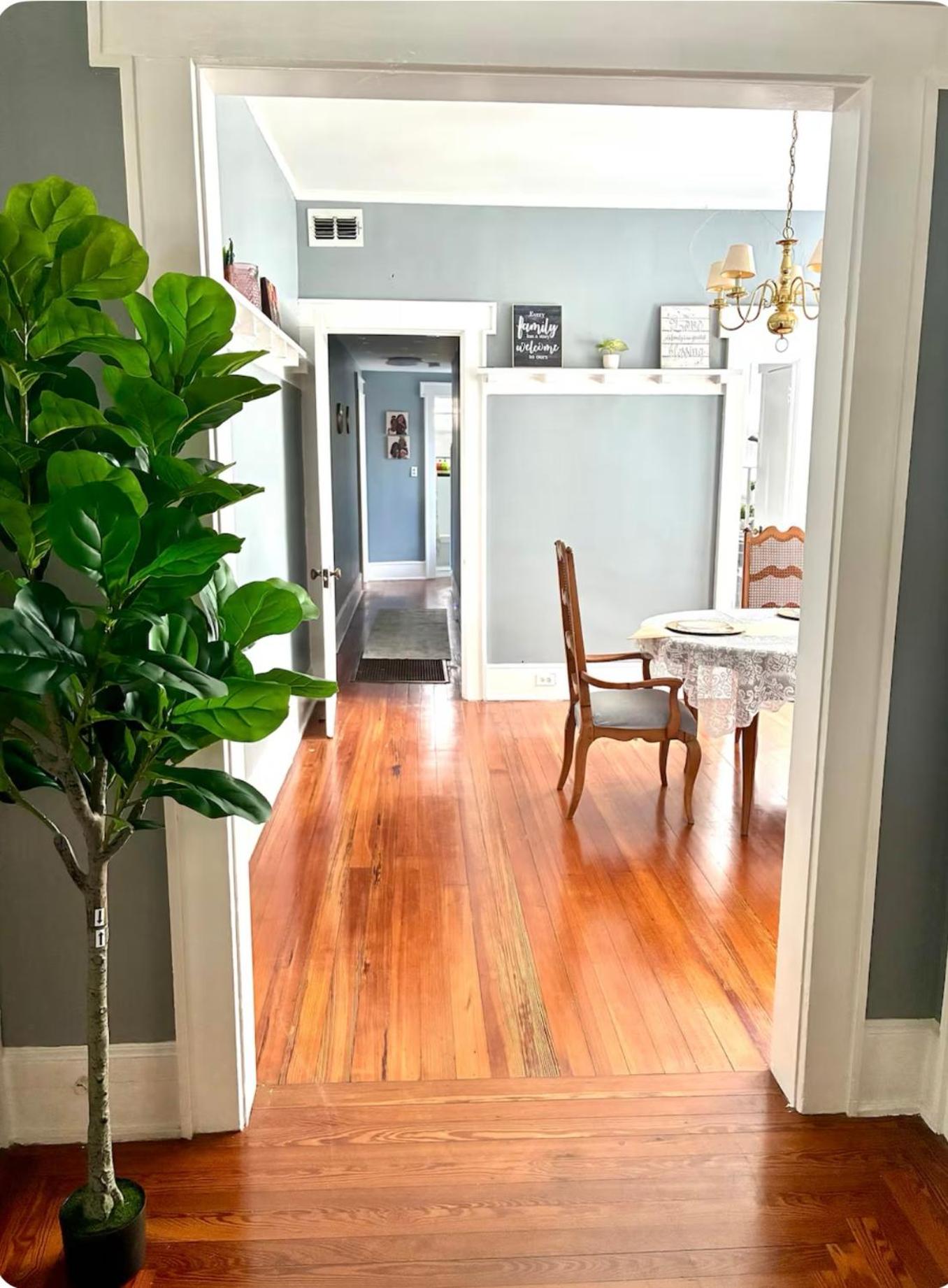 The Duval Den Getaway 2BR near Stadium!