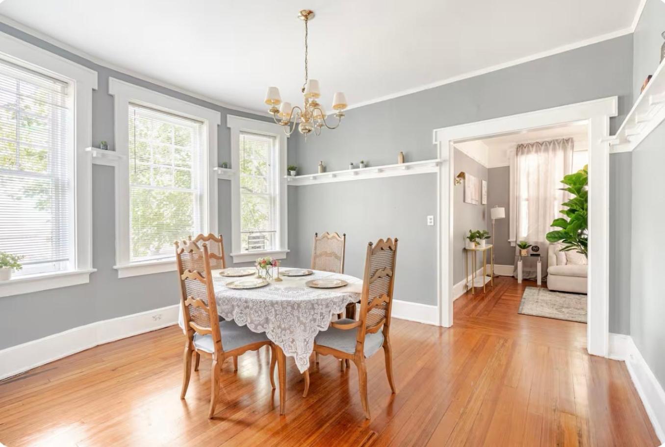 The Duval Den Getaway 2BR near Stadium!