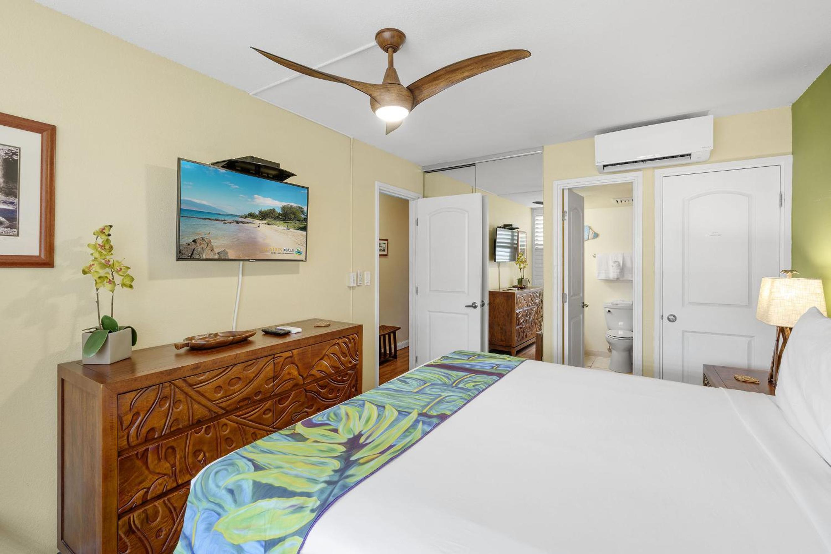 Kamaole Sands 10-307, Ocean View, Large Lanai, Twin Murphy Beds, Split-AC, Wi-Fi