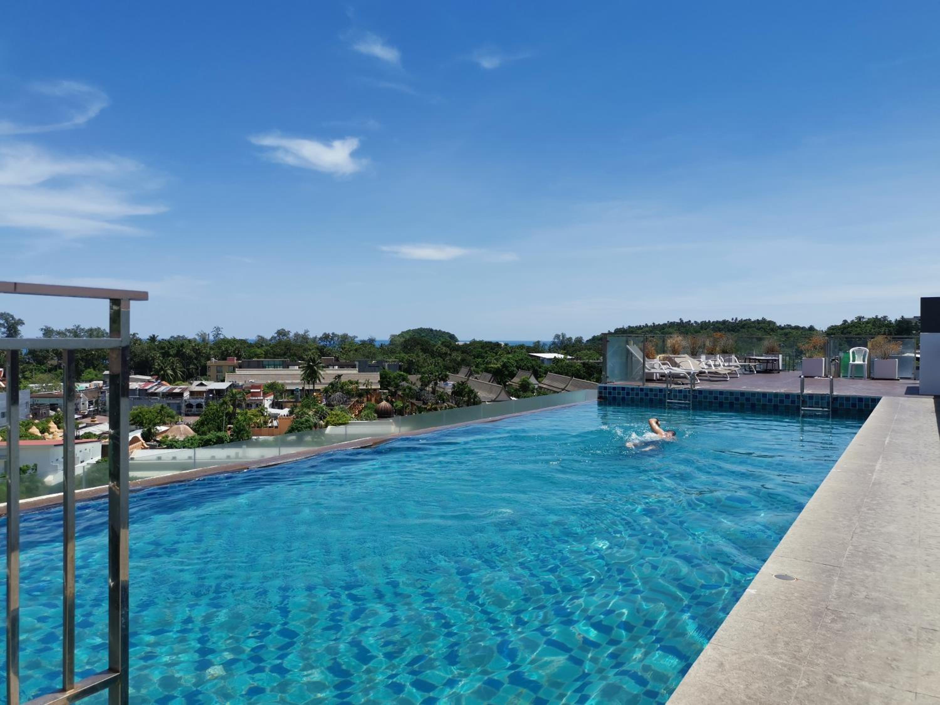6 Floor - Studio room at OZC near Kata beach