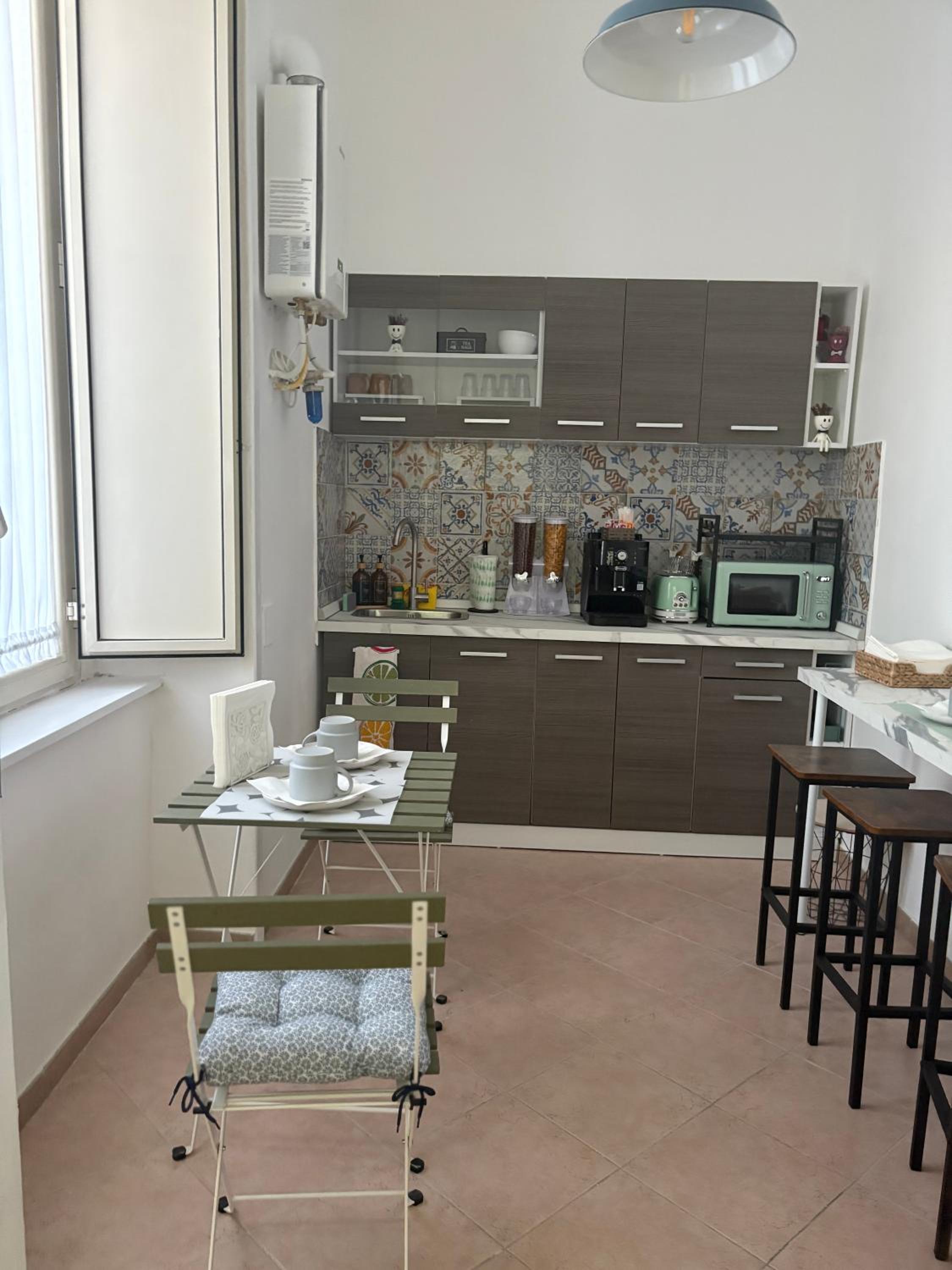 B&B Napoli Tonic