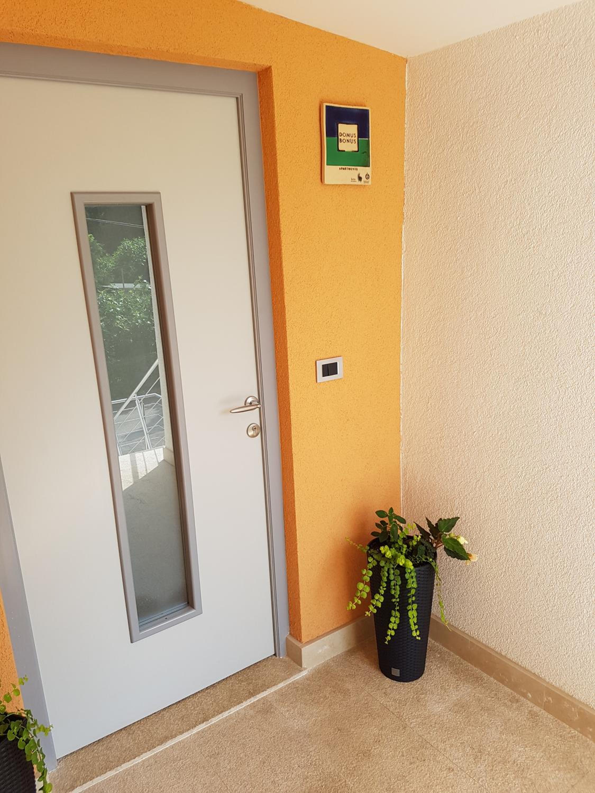 Apartment Lency