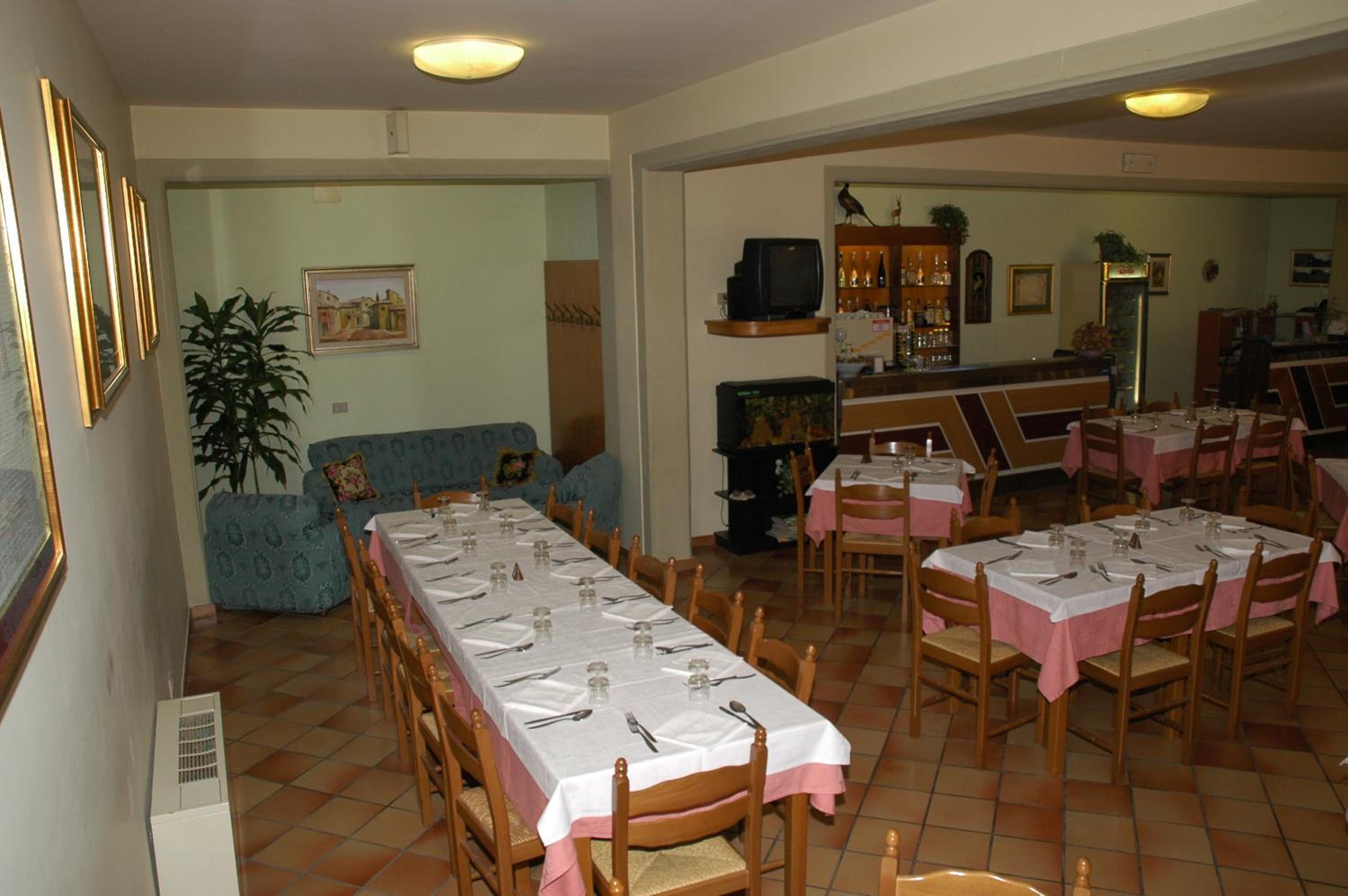 restaurant