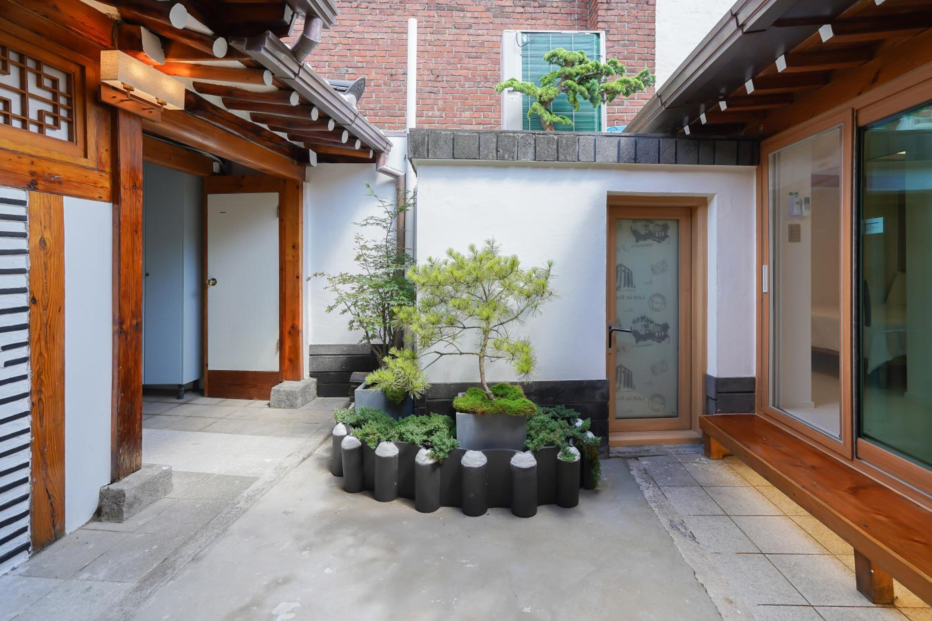 Seoul premium hanok StayDalmaji