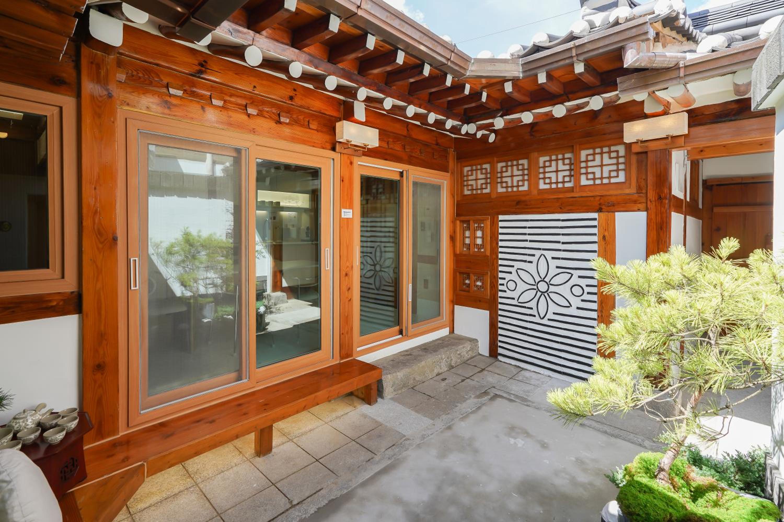 Seoul premium hanok StayDalmaji