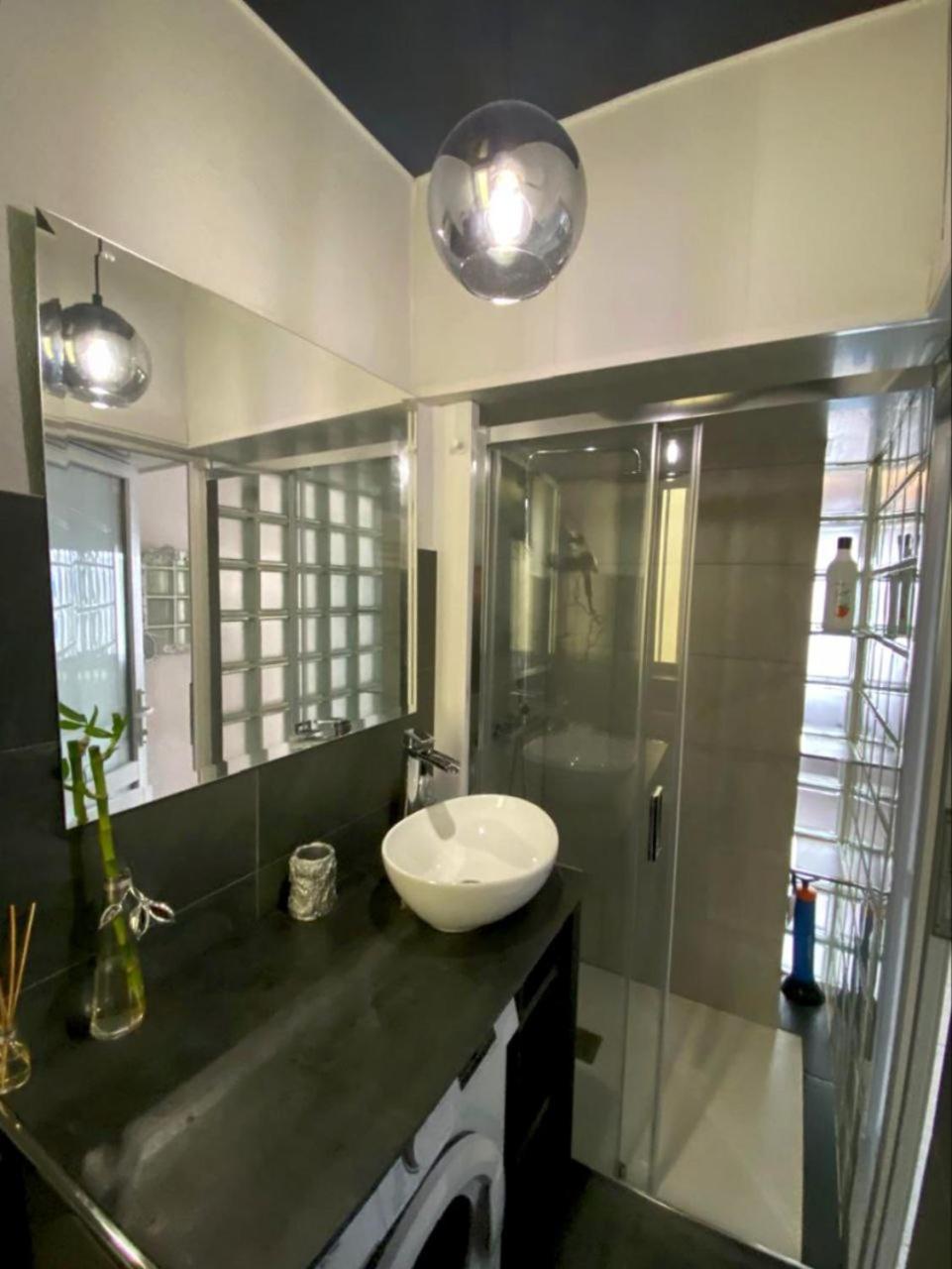 Modern Art apartment by the sea Playa del Espejo