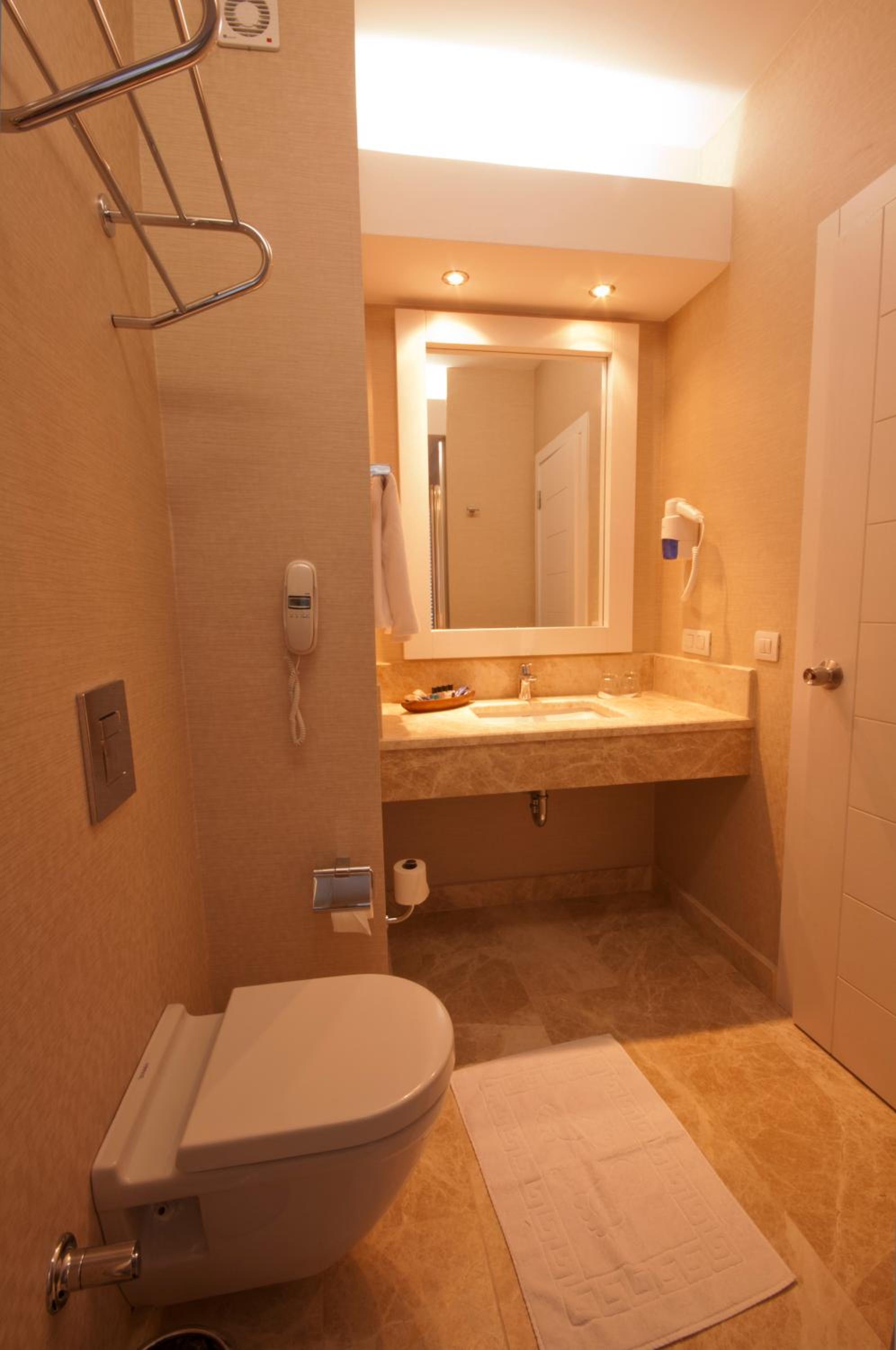 Alesta Yacht Otel - Image 39