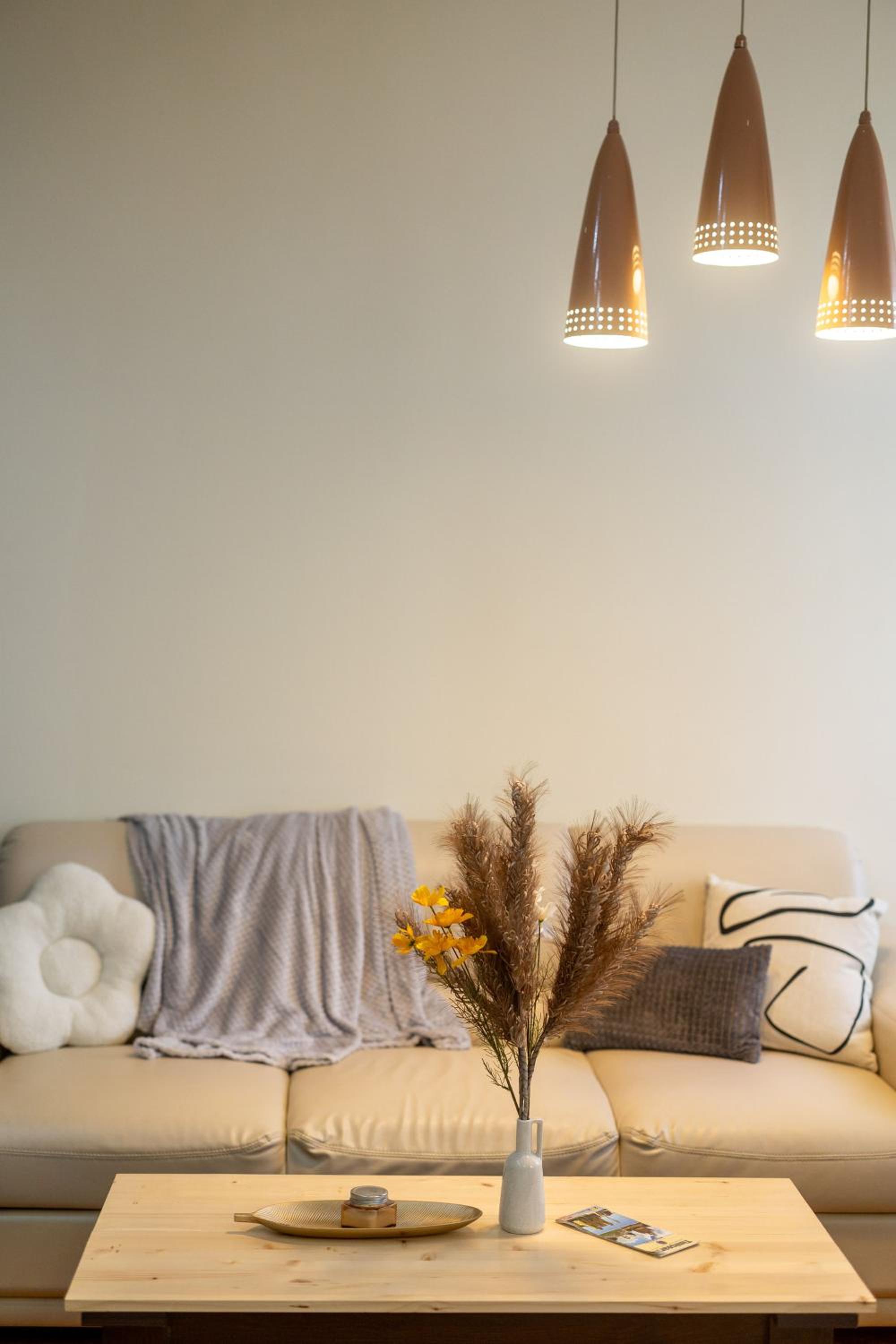 Designer Apartment with City Views - Prime Central Location