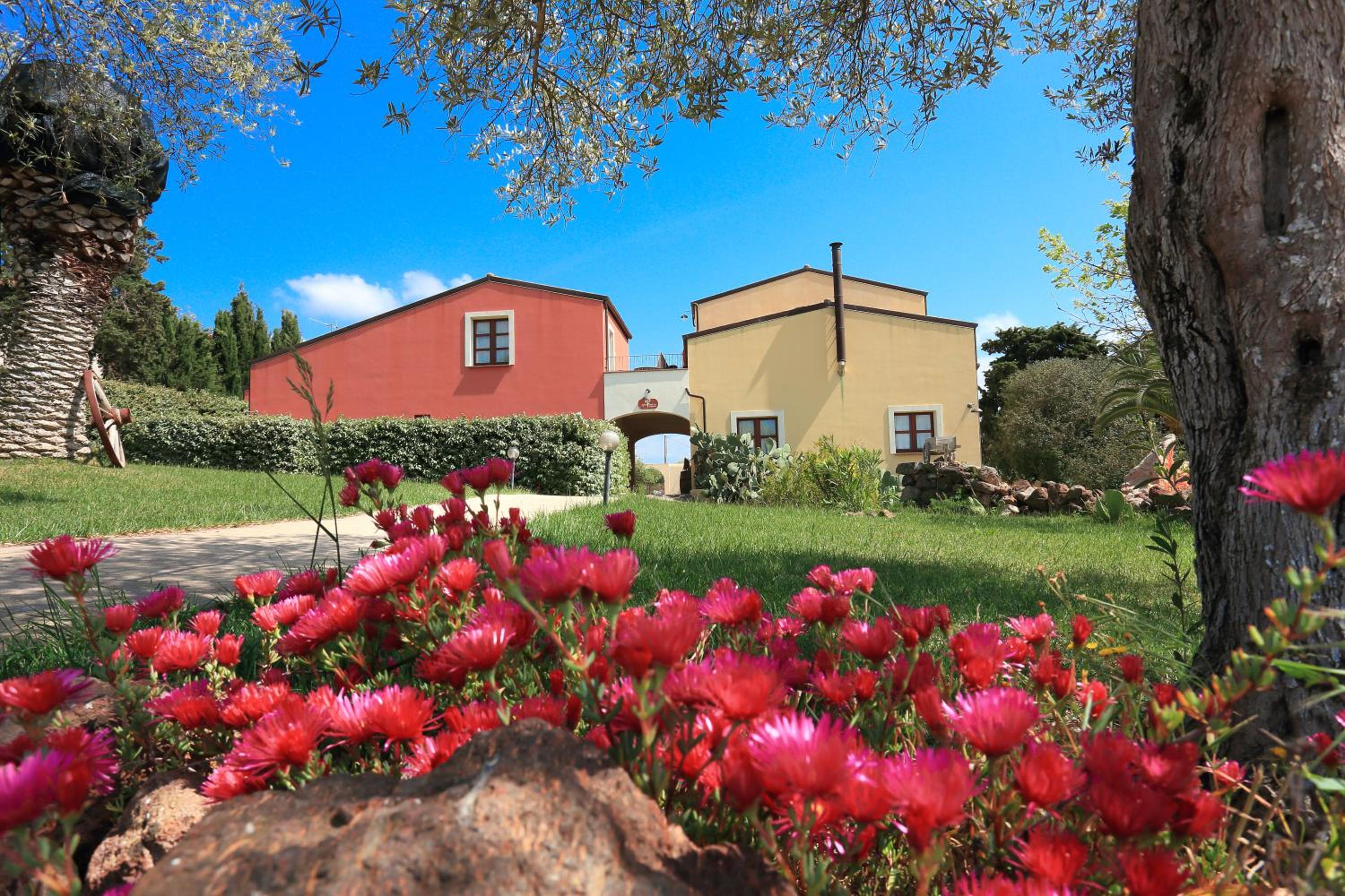 Alghero Resort Country Hotel & Spa